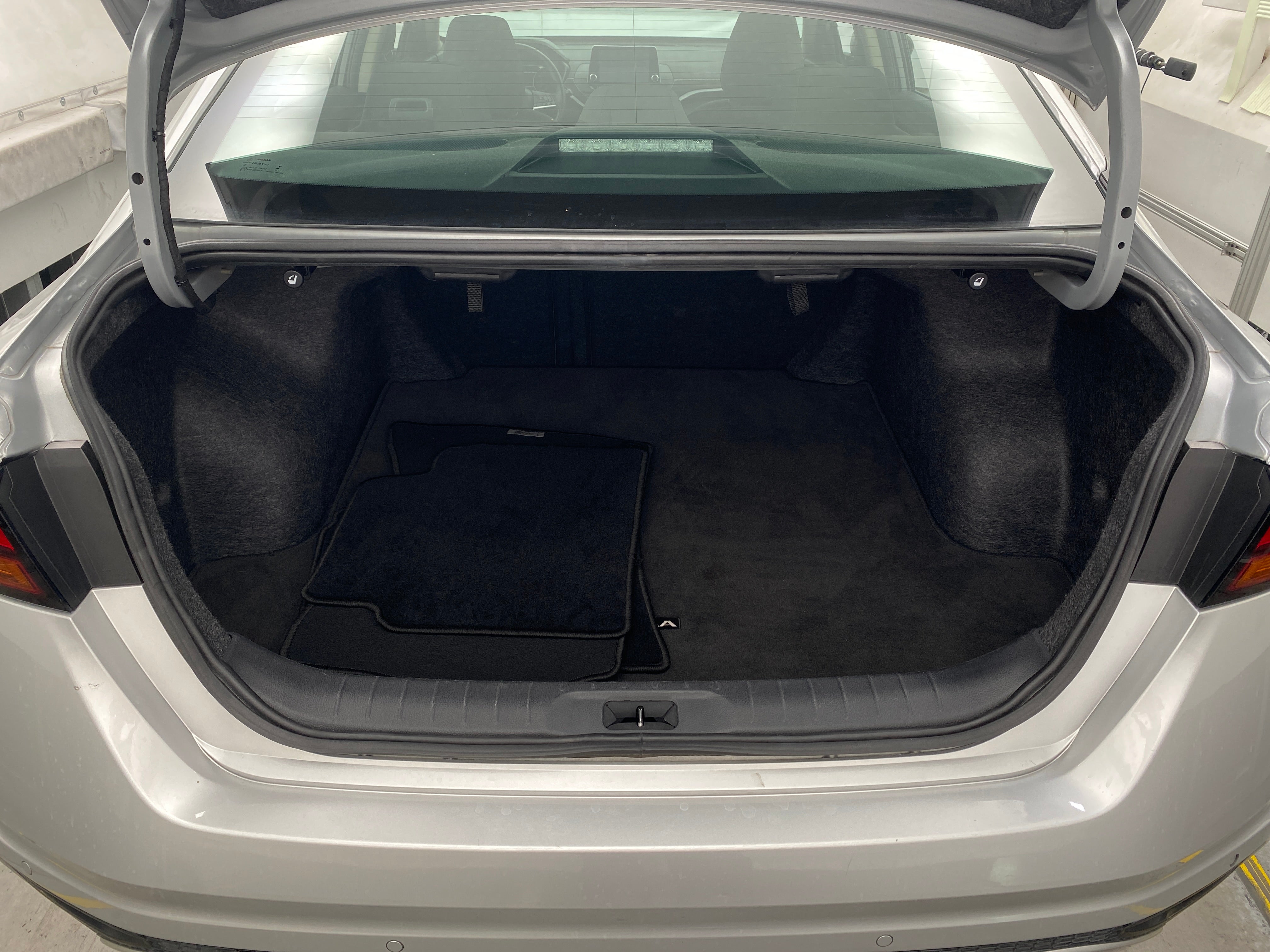 2024 Nissan Altima SV 6