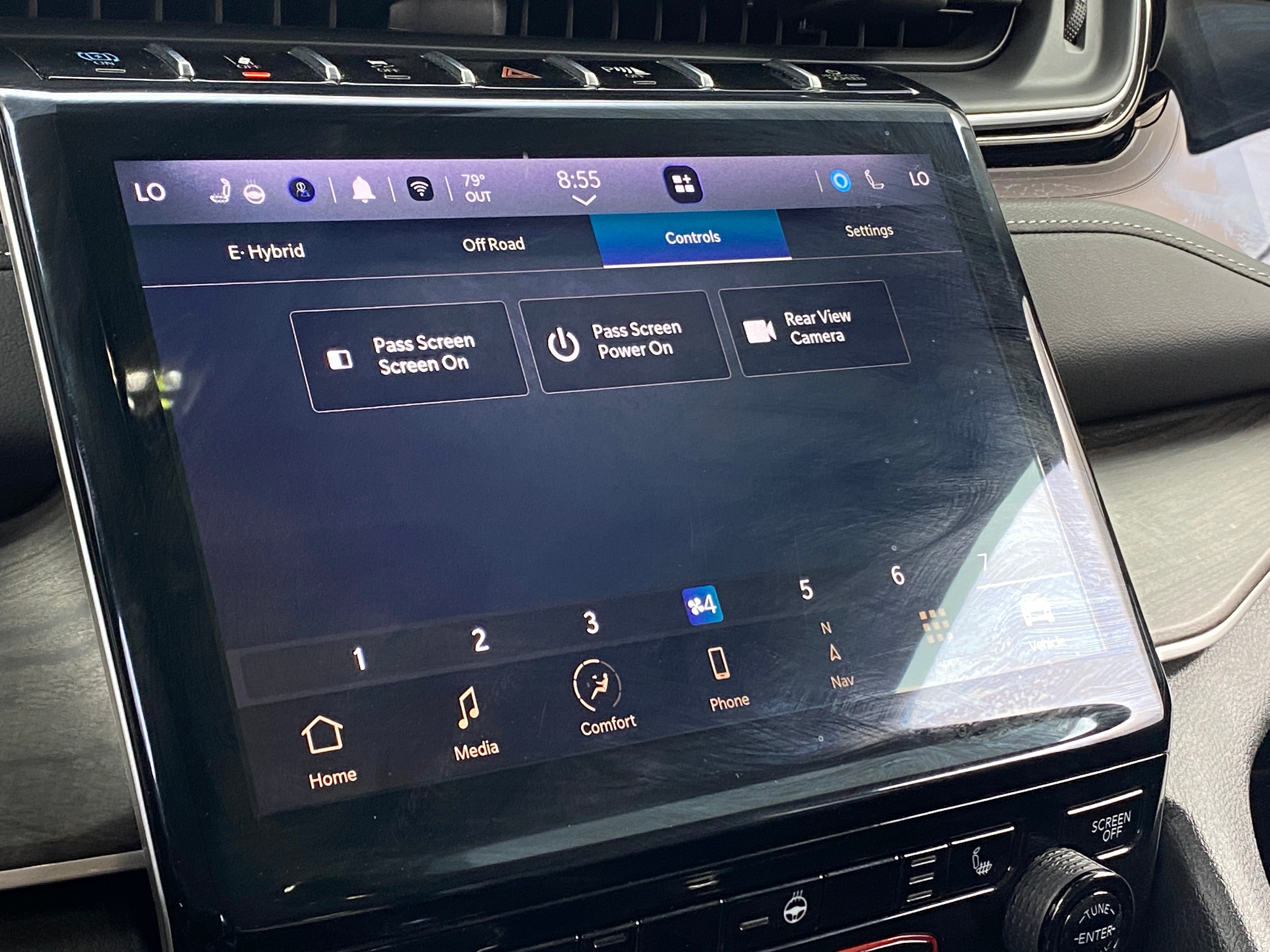 2023 Jeep Grand Cherokee SE 3