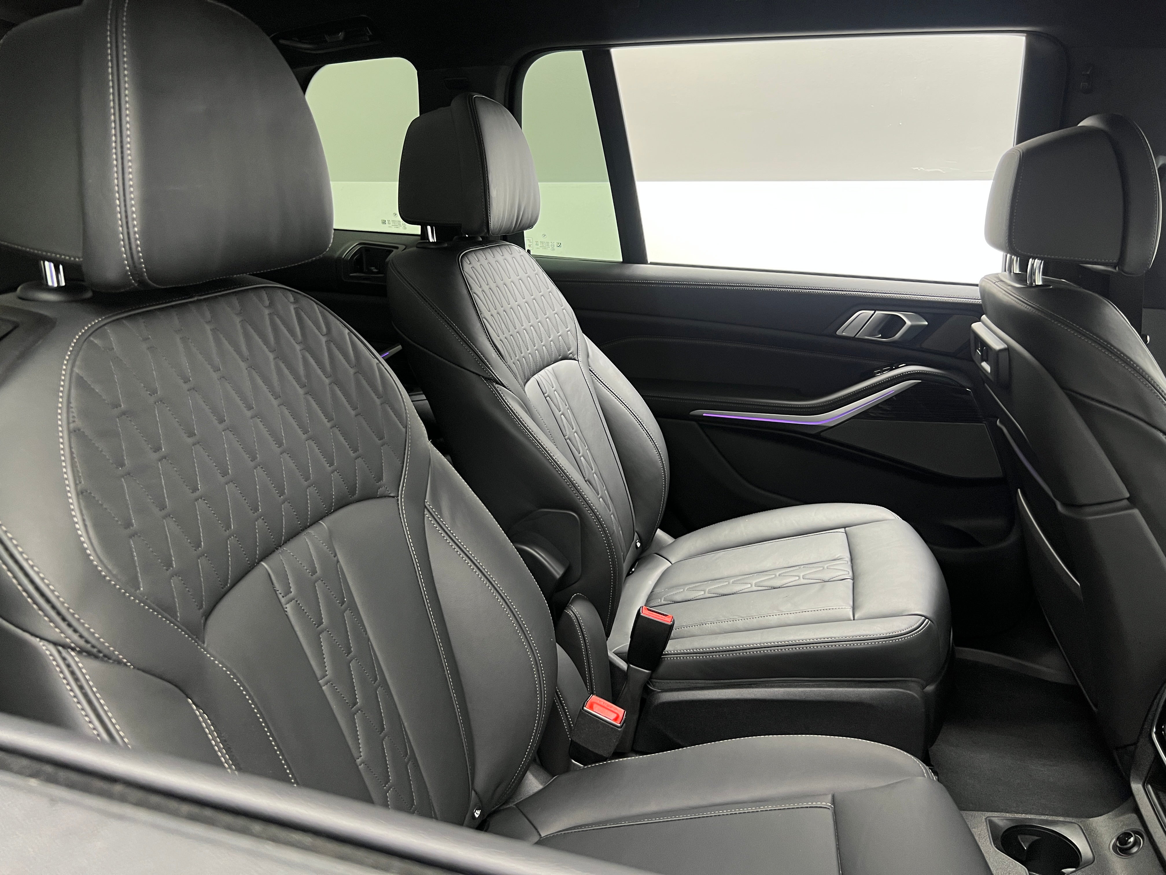 2021 BMW X7 M50i 5