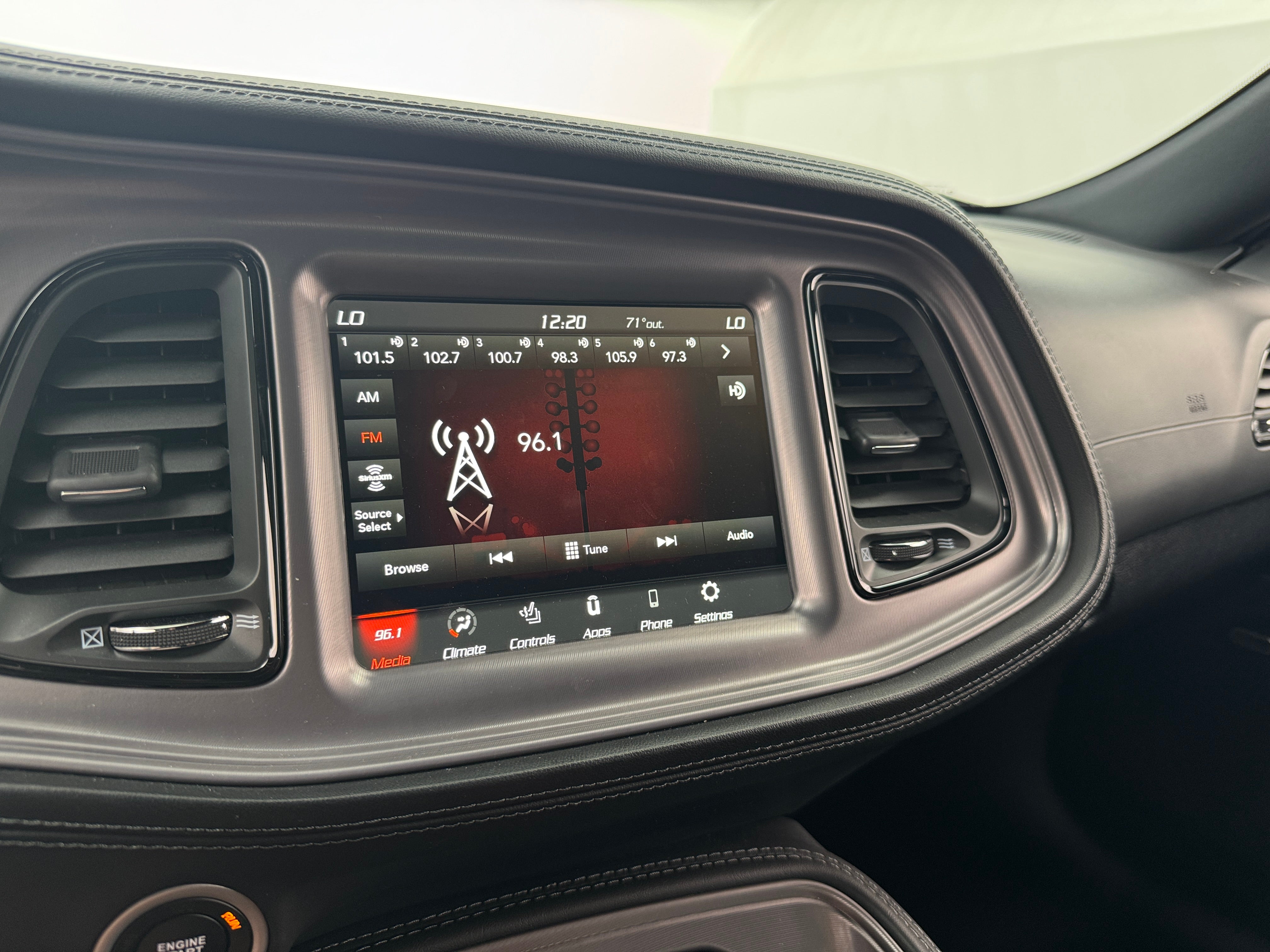 2023 Dodge Challenger R/T 3