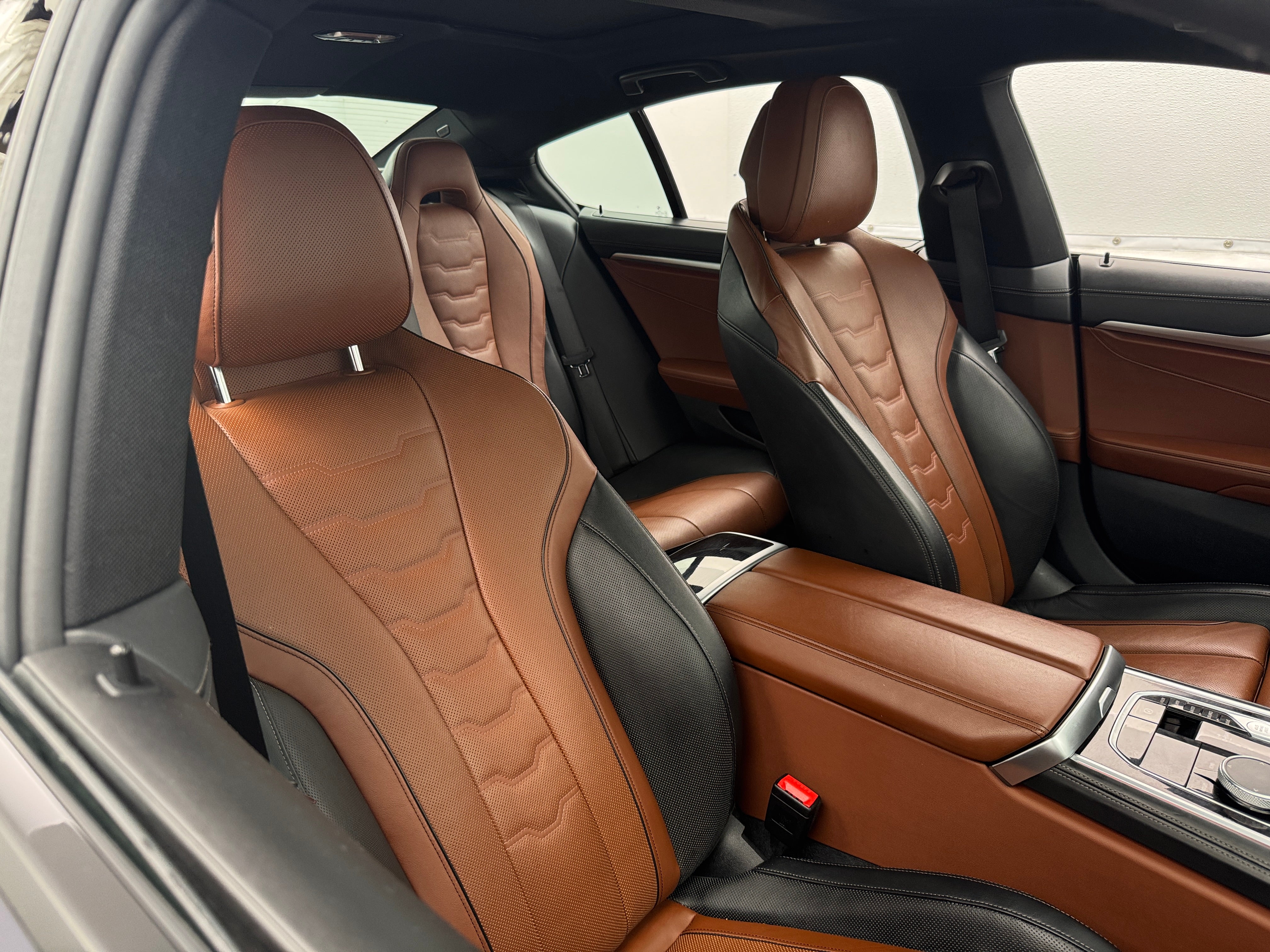 2020 BMW 8 Series 840i 2