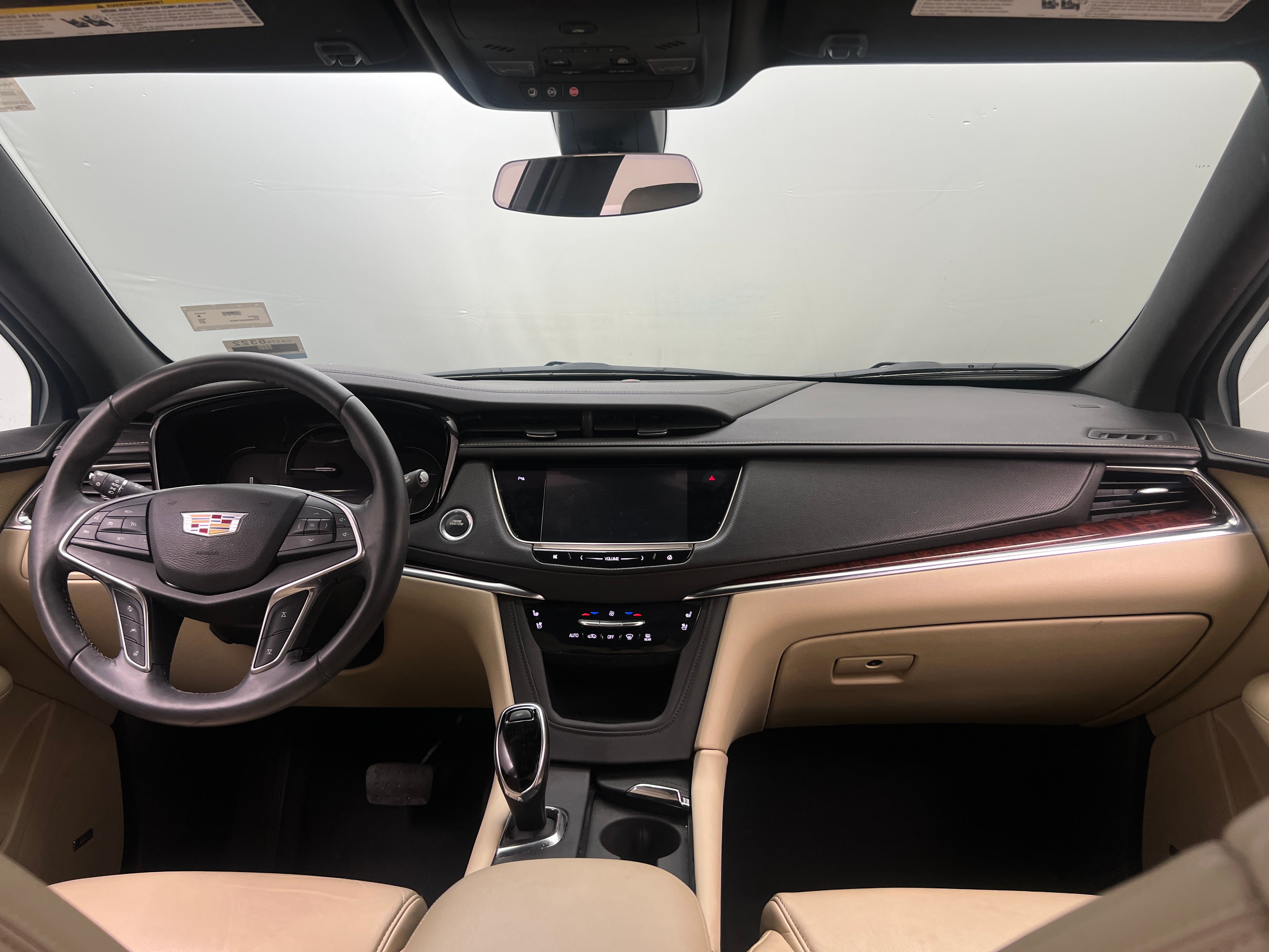2017 Cadillac XT5 Premium Luxury 2