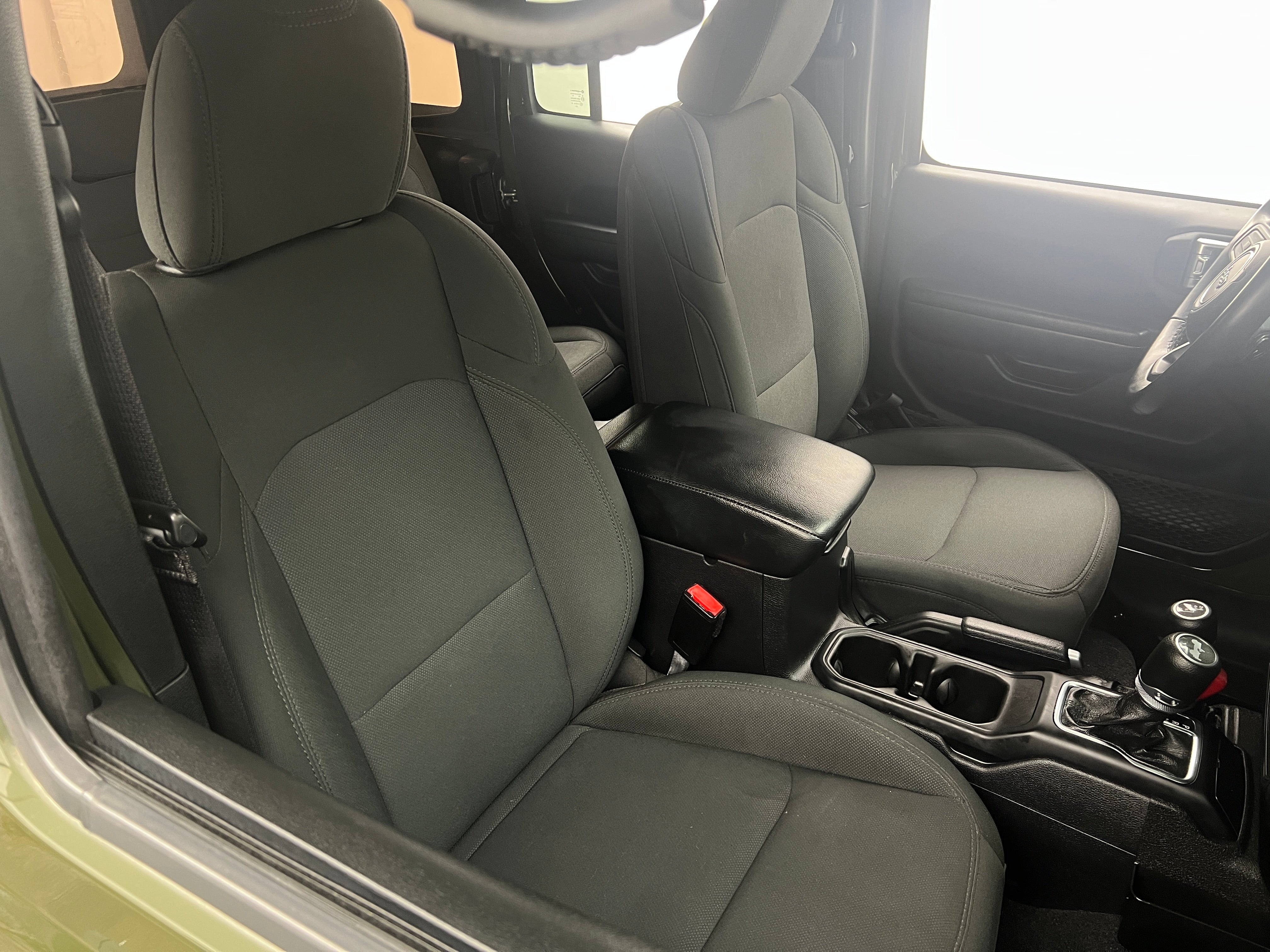 2021 Jeep Wrangler Unlimited Sport S 2