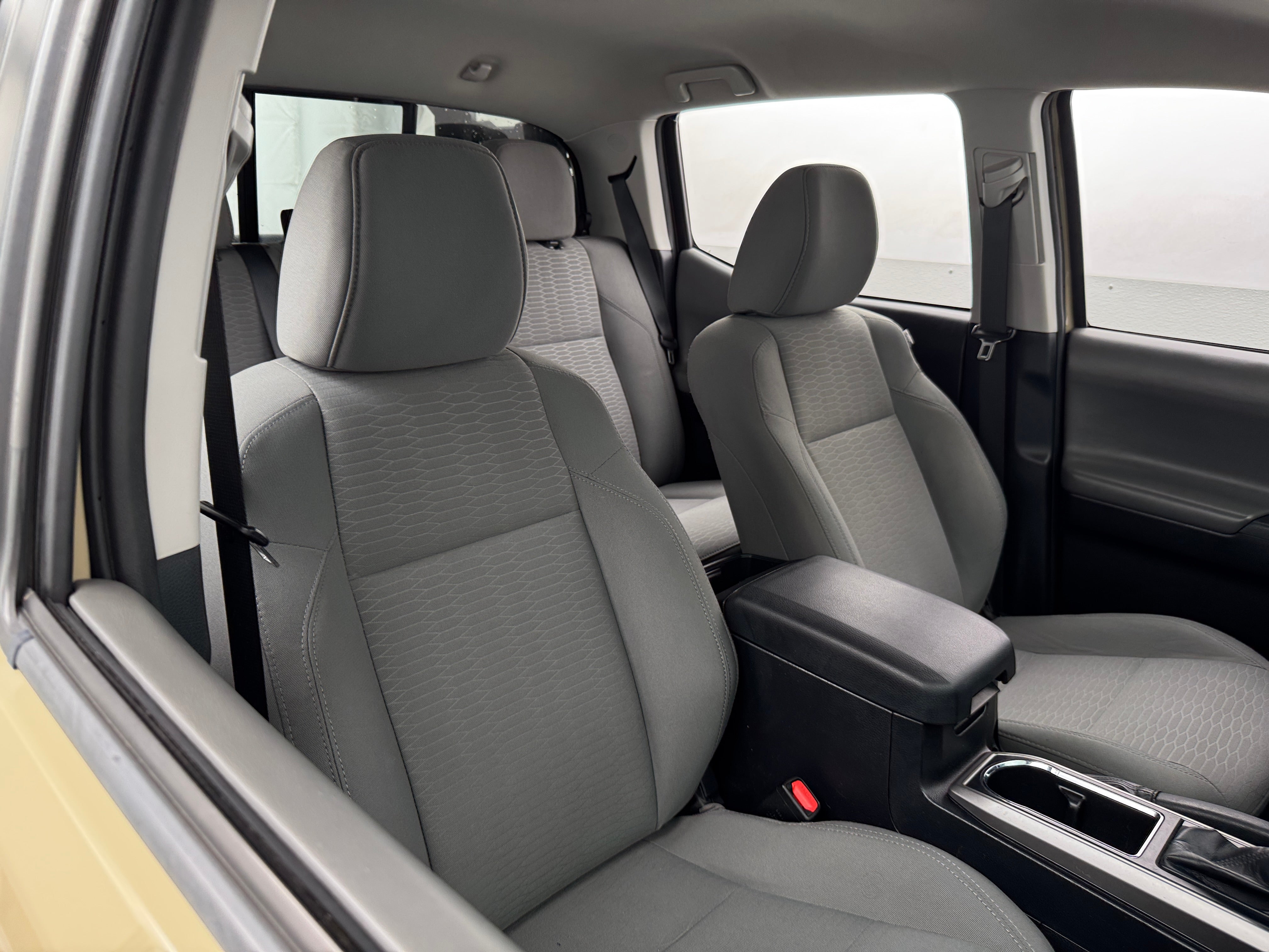 2017 Toyota Tacoma SR5 2