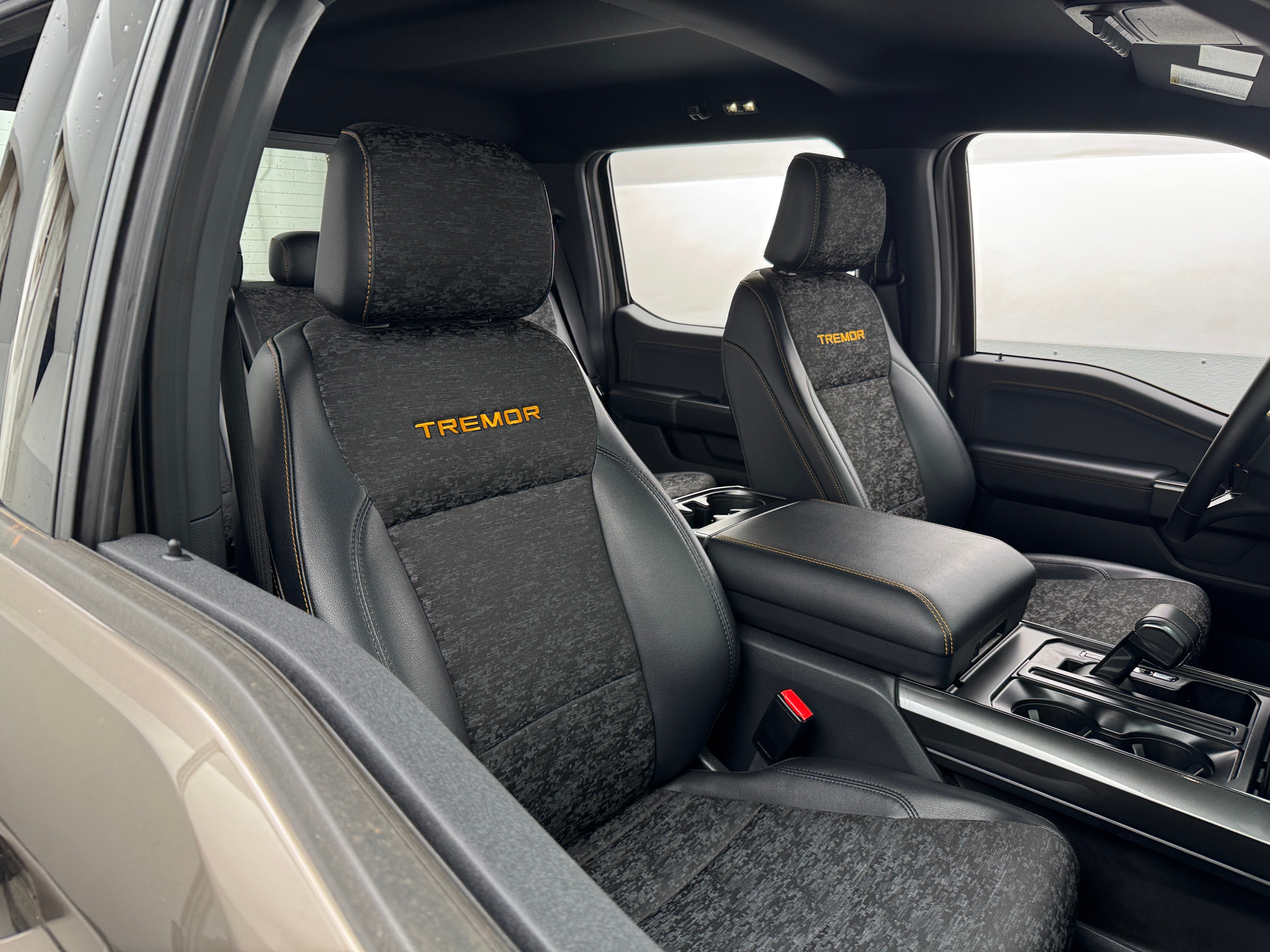 2023 Ford Econoline E-150 2