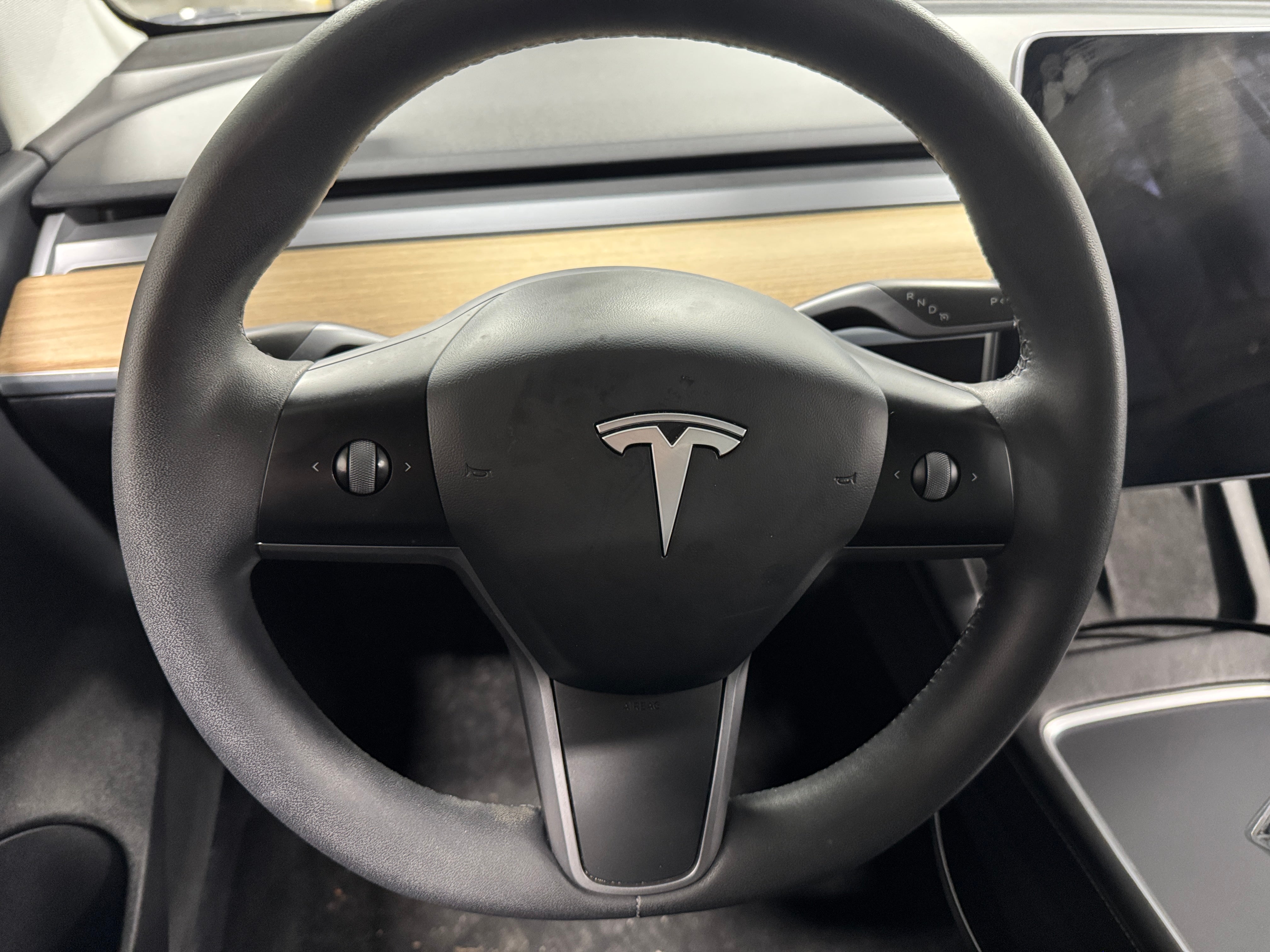 2021 Tesla Model 3 Standard Range 4