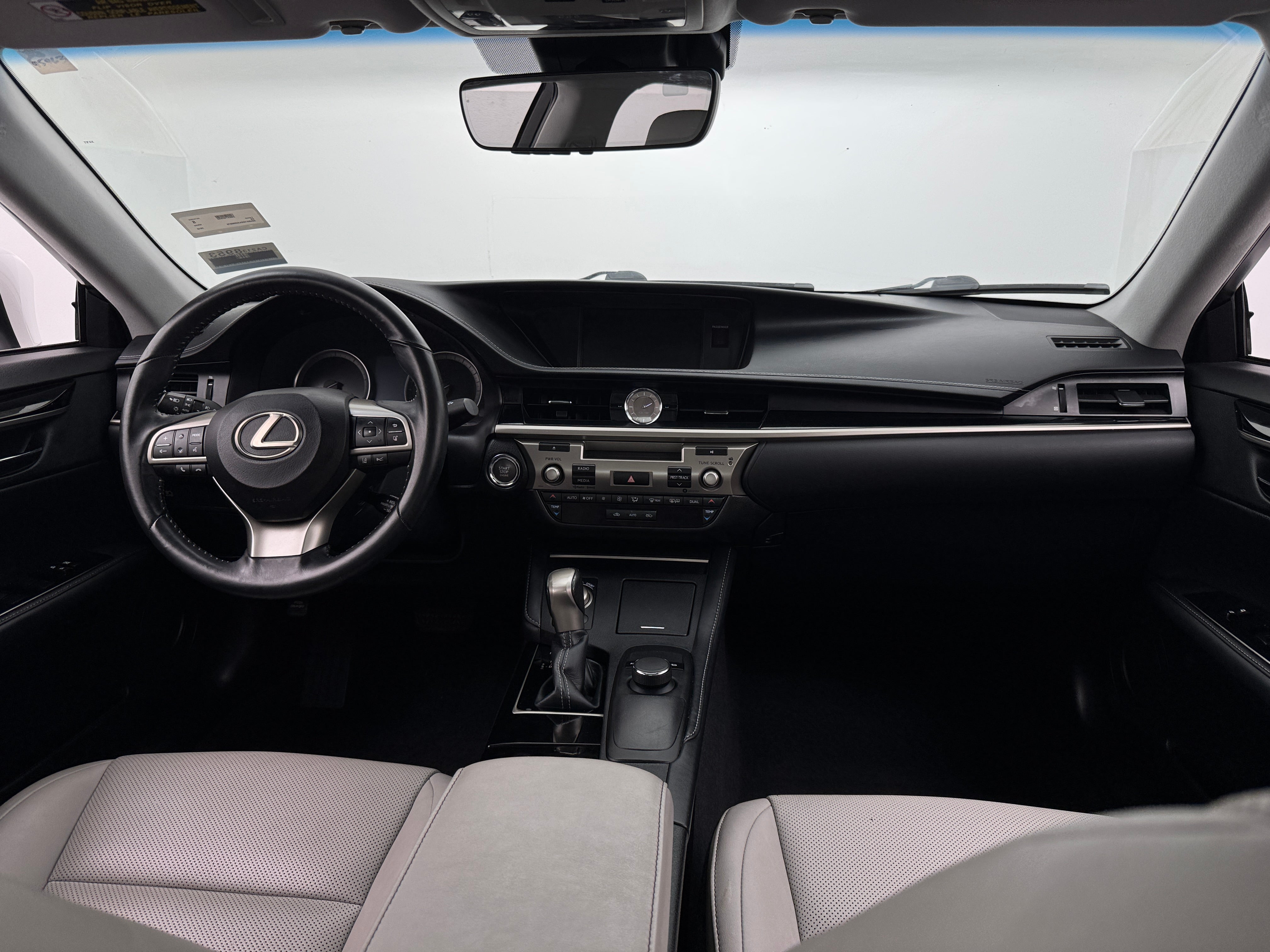 2018 Lexus ES 350 2