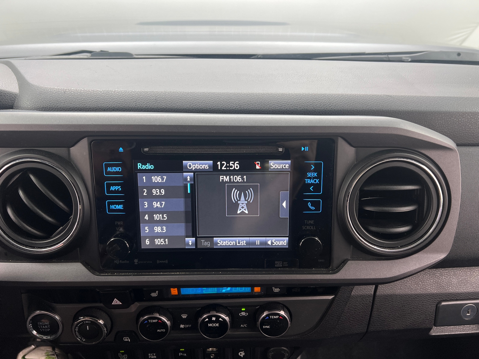 Thumbnail: 2017 Toyota Tacoma - 4