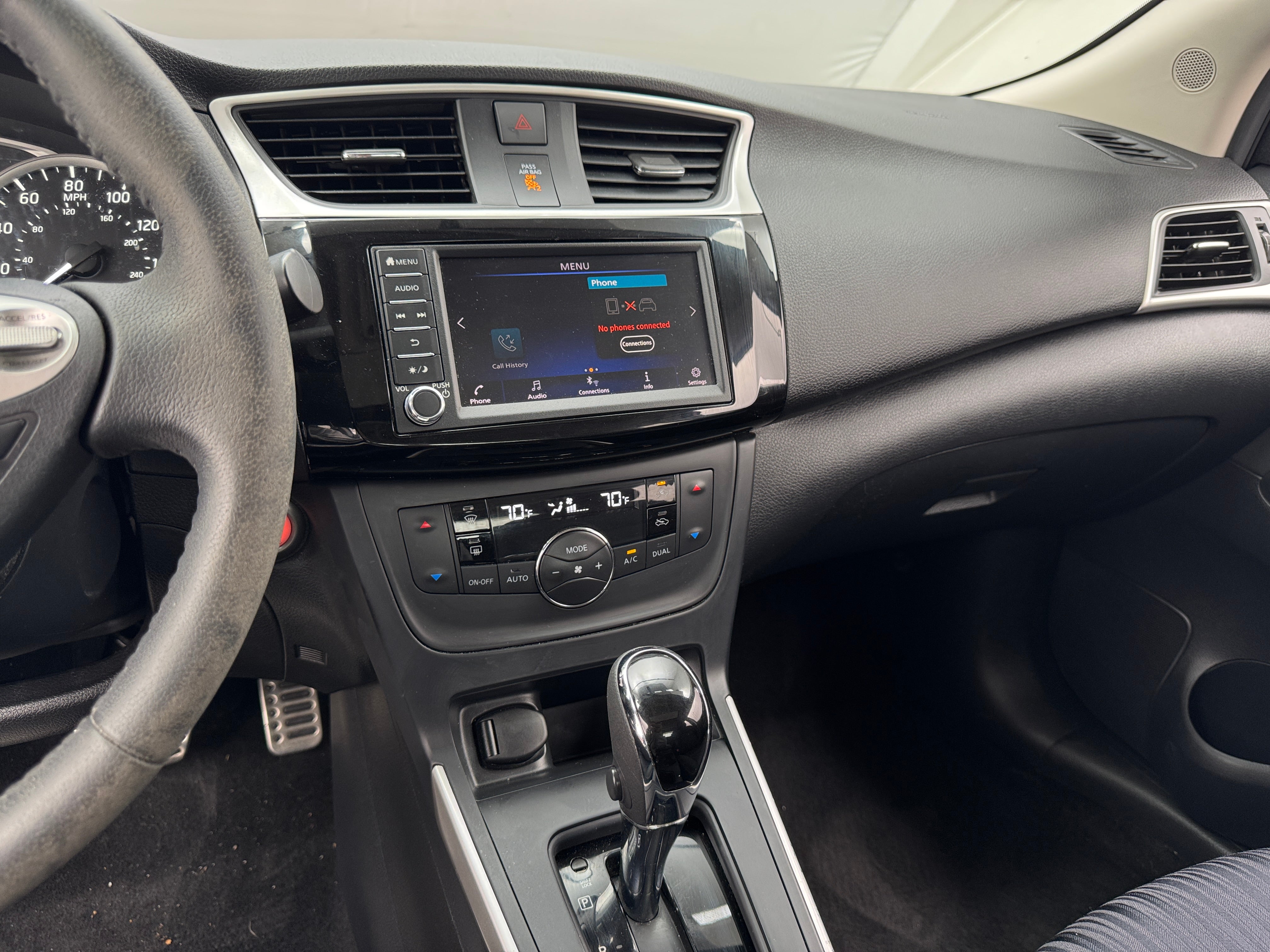 2019 Nissan Sentra SV 4
