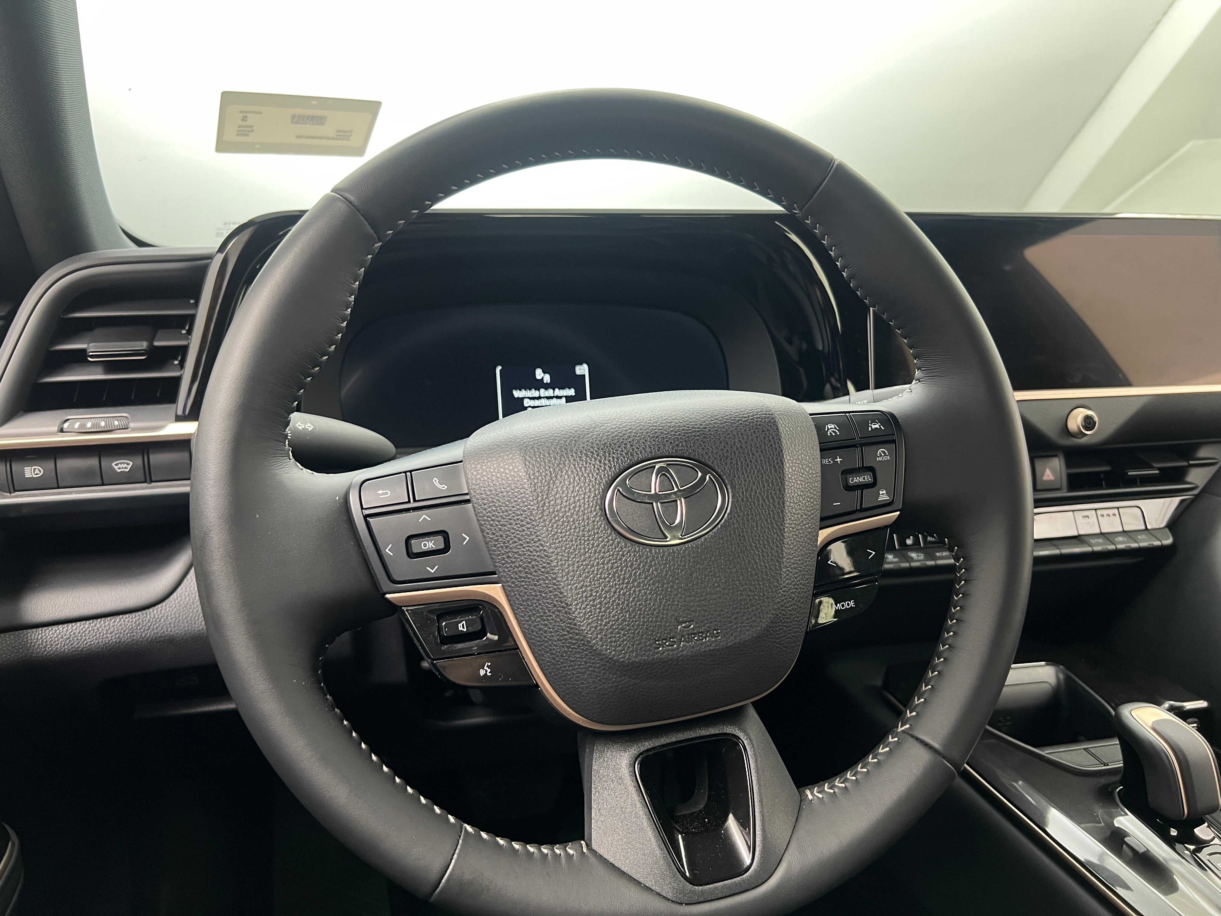 2024 Toyota Crown XLE 5