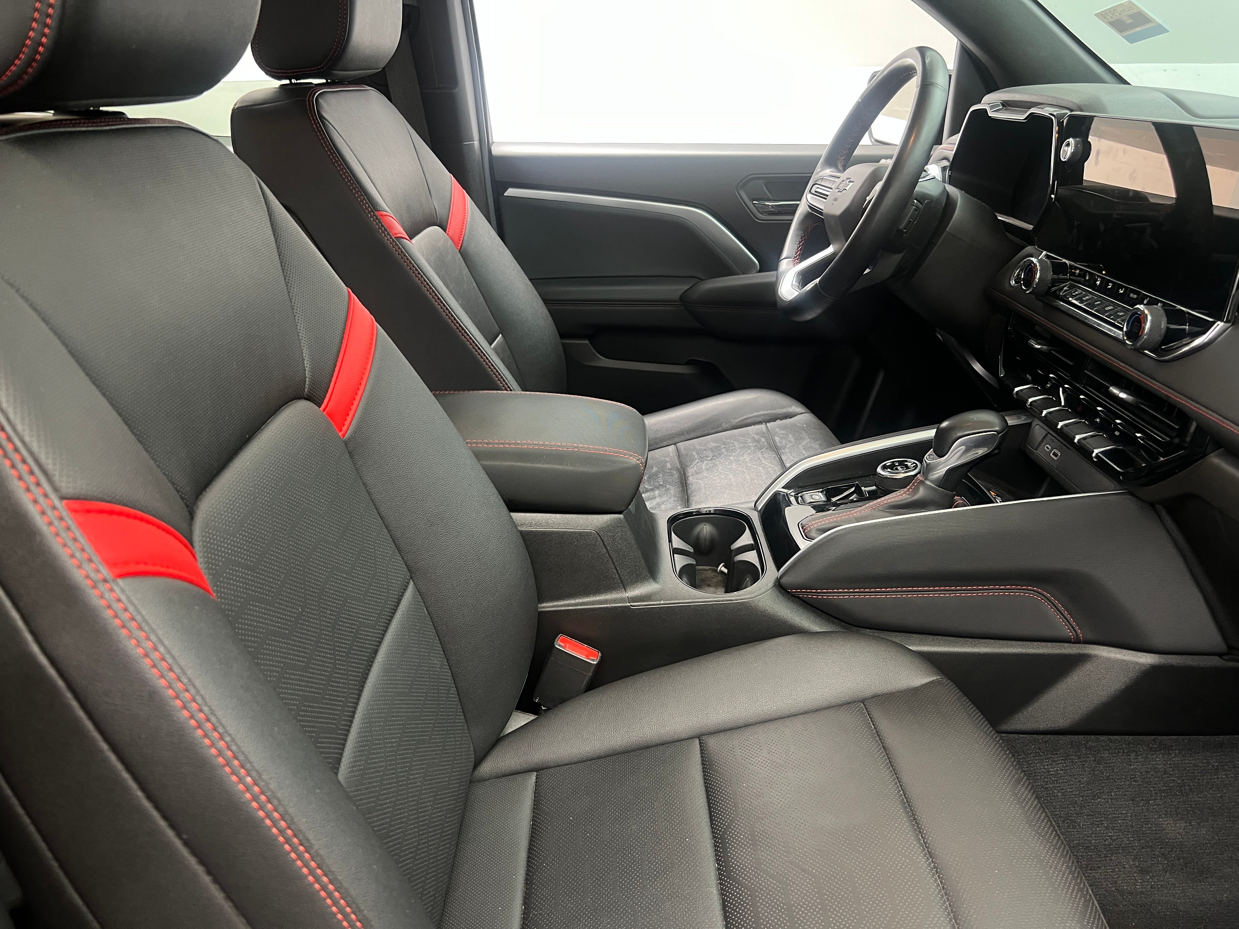 2023 Chevrolet Colorado Z71 2