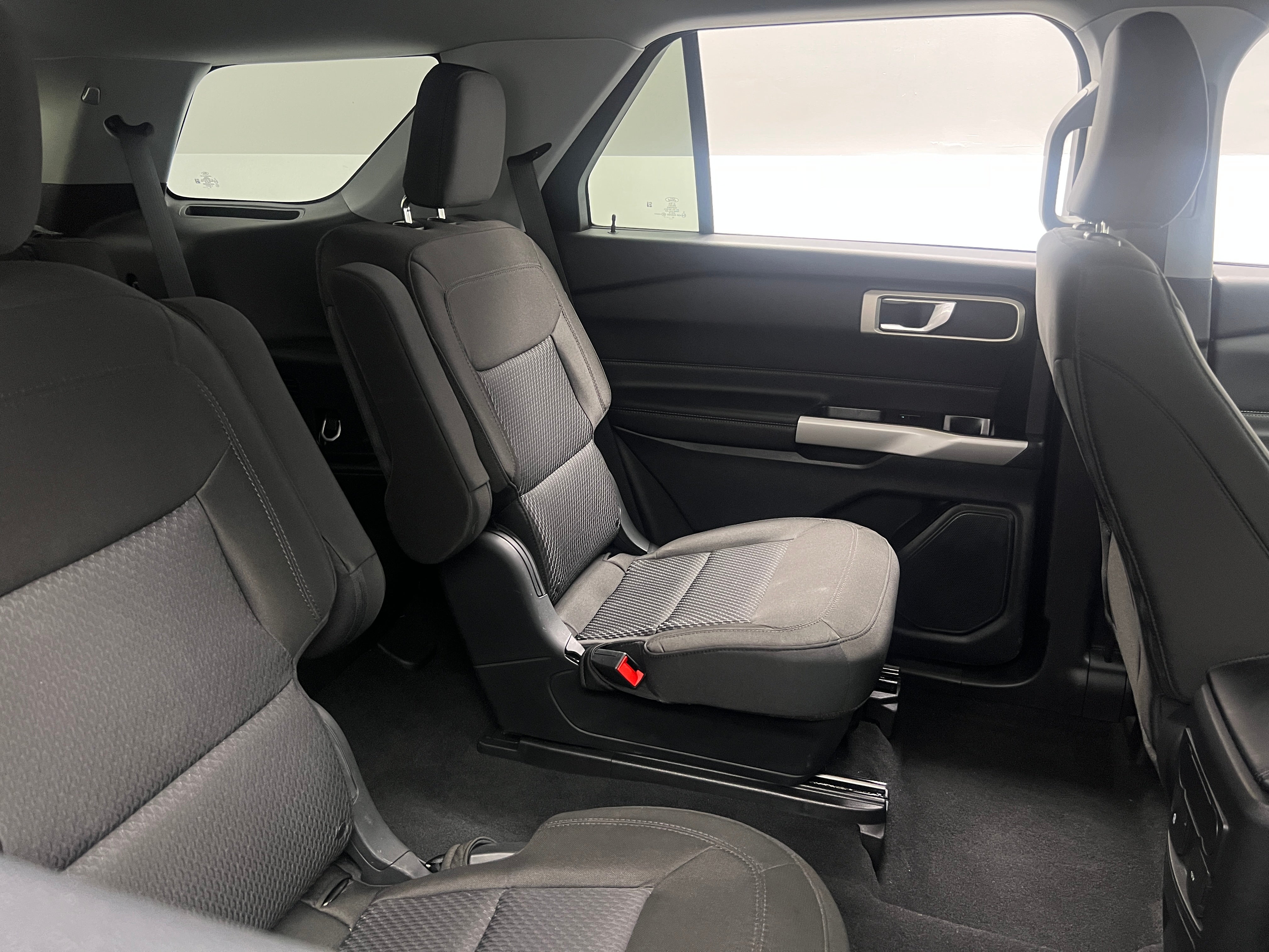 2023 Ford Explorer XLT 6