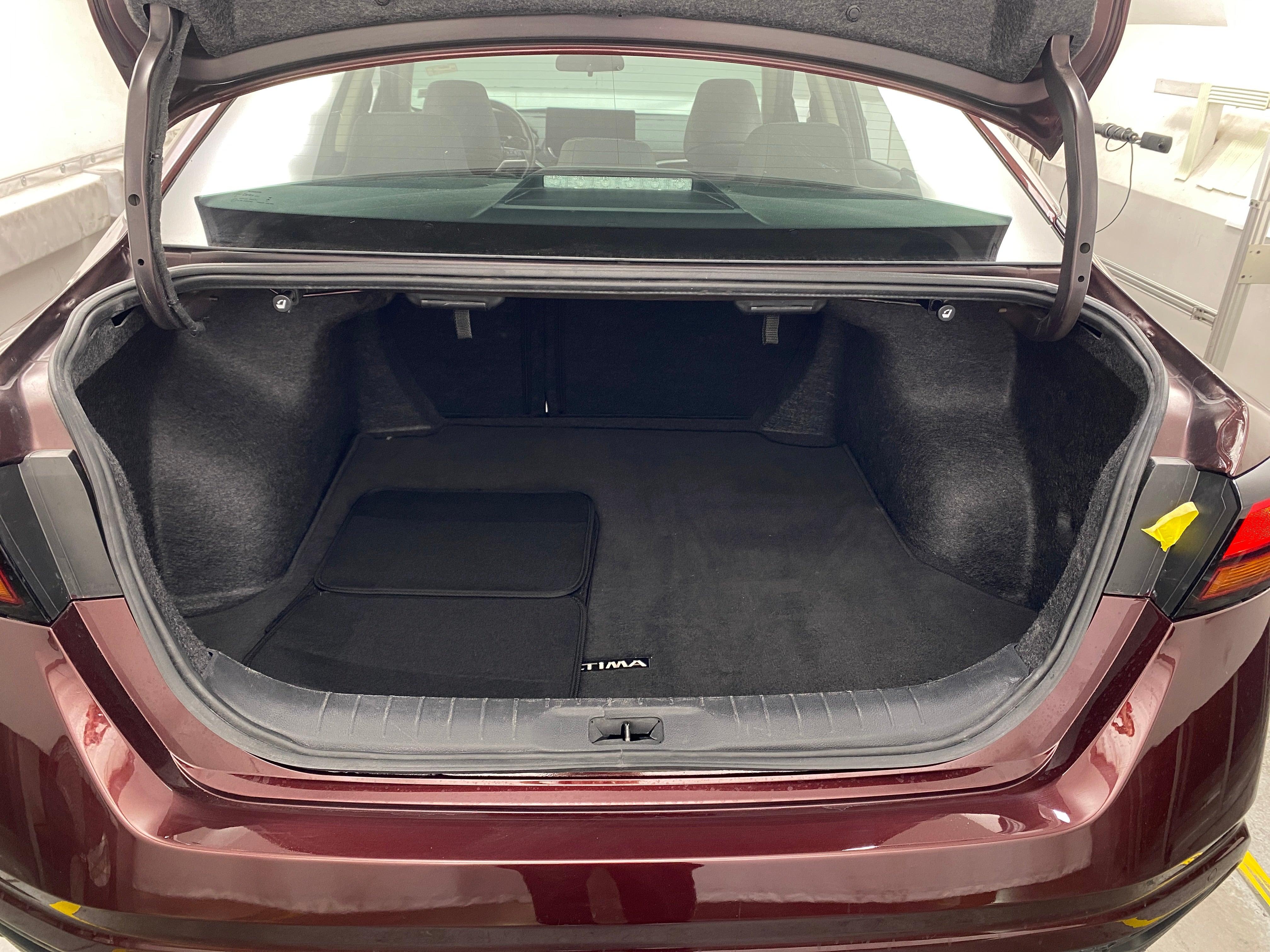 2024 Nissan Altima SL 6