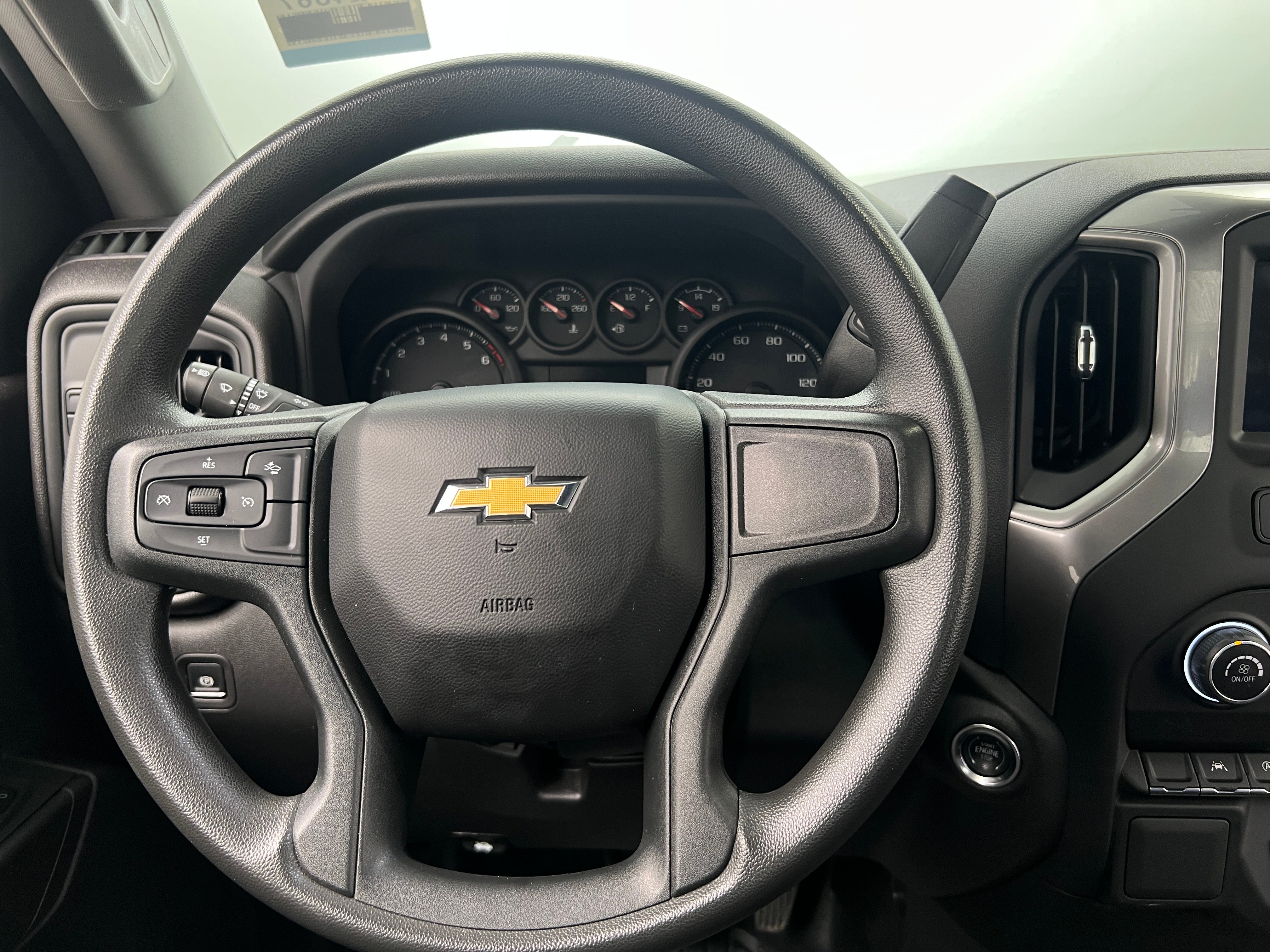 2024 Chevrolet Silverado 1500 Work Truck 5