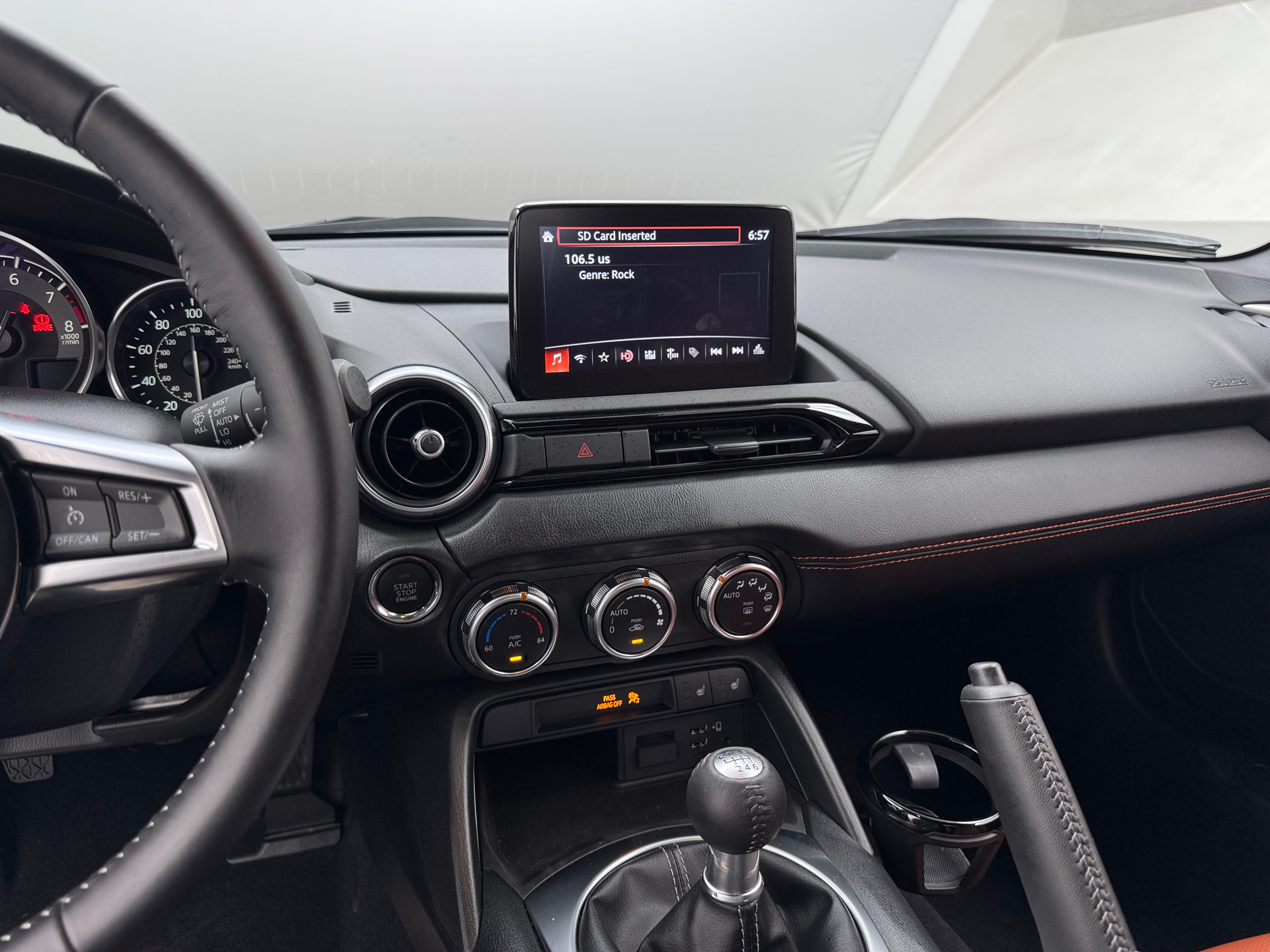 2023 Mazda MX-5 Miata Grand Touring 3