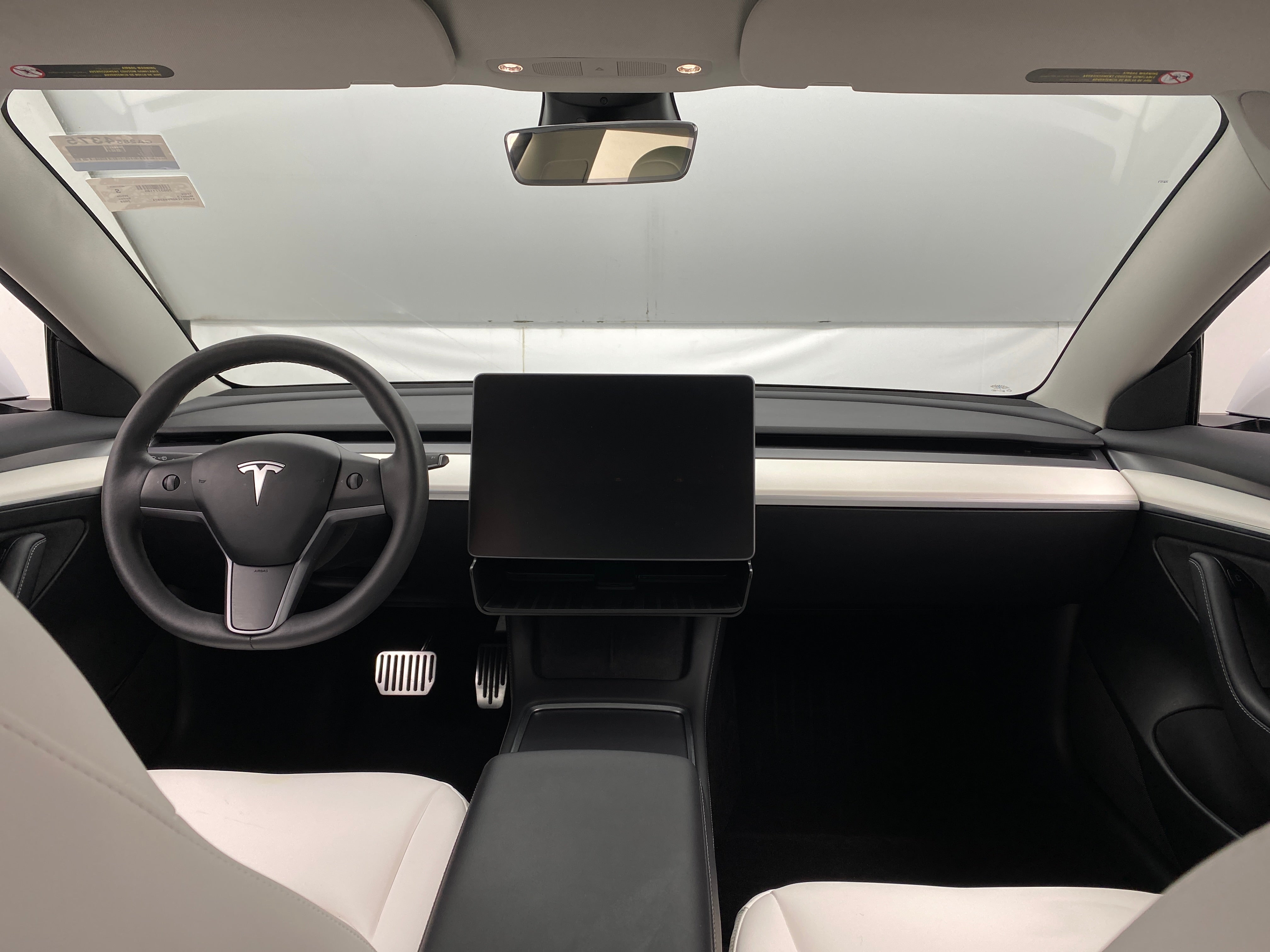 2023 Tesla Model 3 Standard Range 2