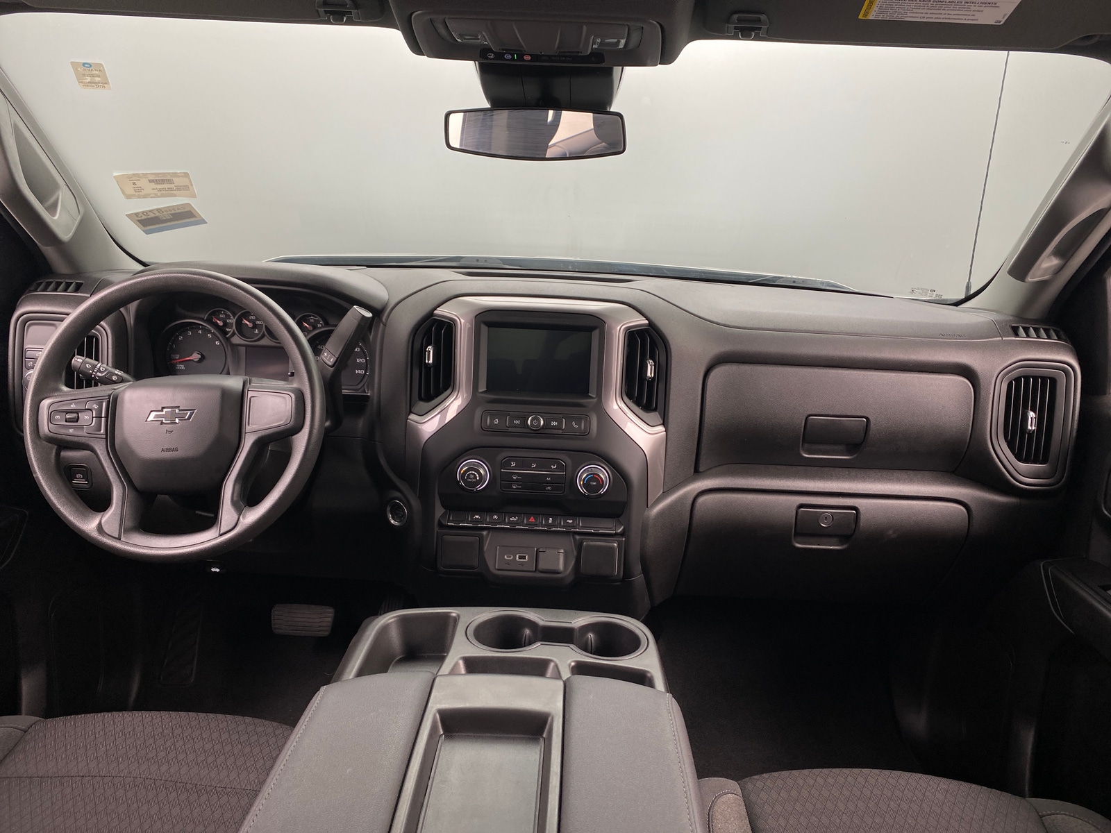 Thumbnail: 2022 Chevrolet Silverado 1500 - 3