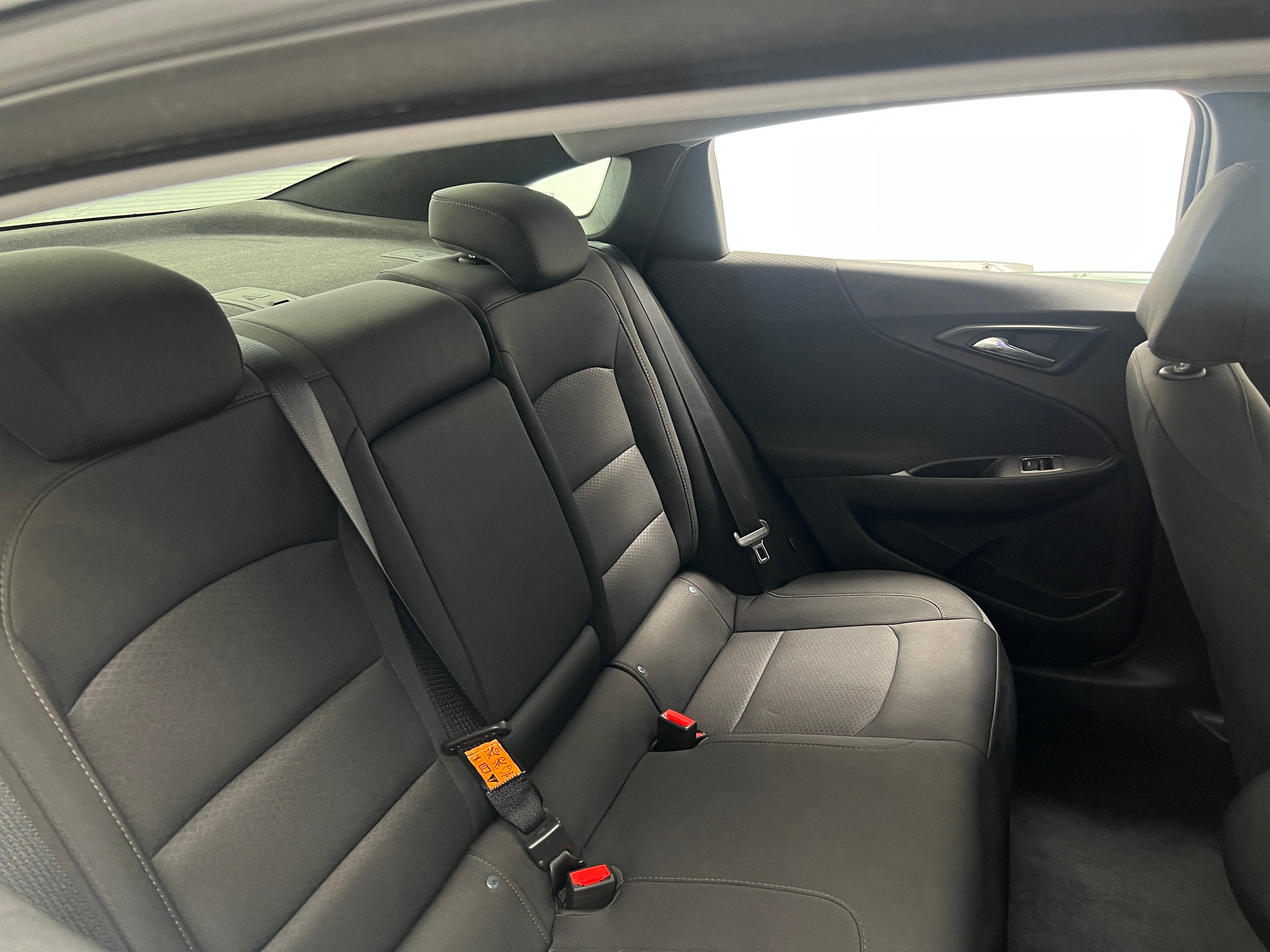 2018 Chevrolet Malibu LS 6