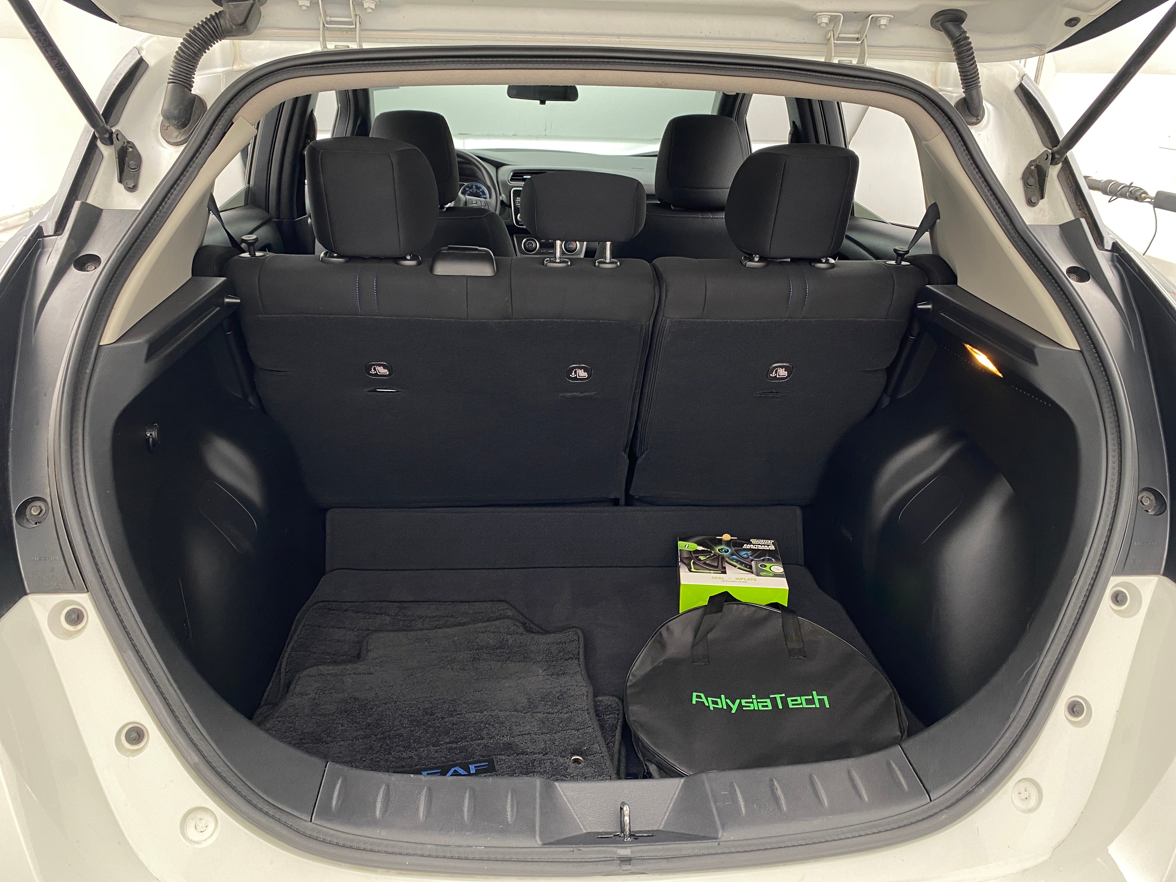Thumbnail: 2023 Nissan Leaf - 7