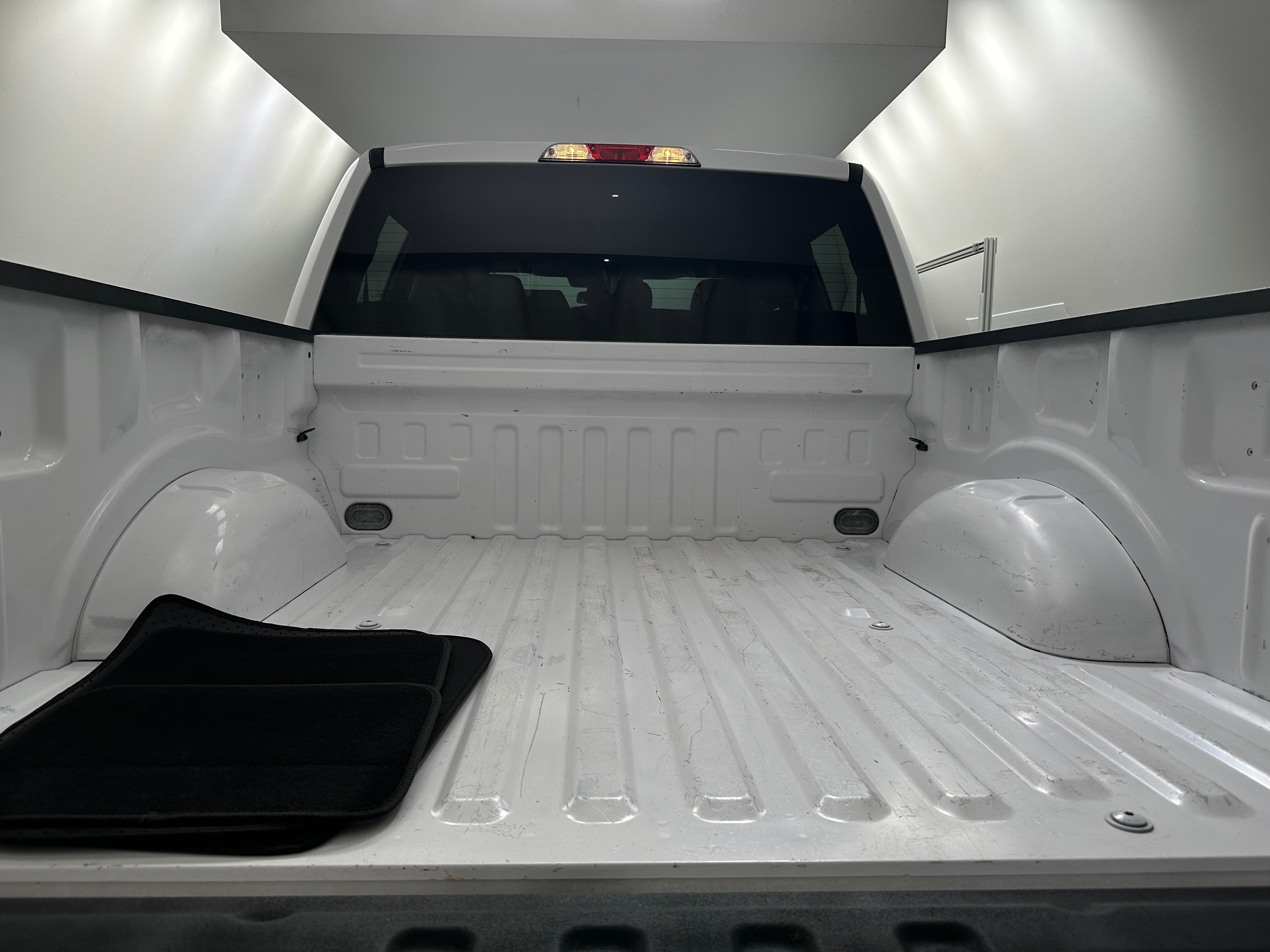 2017 Ford Econoline E-150 7