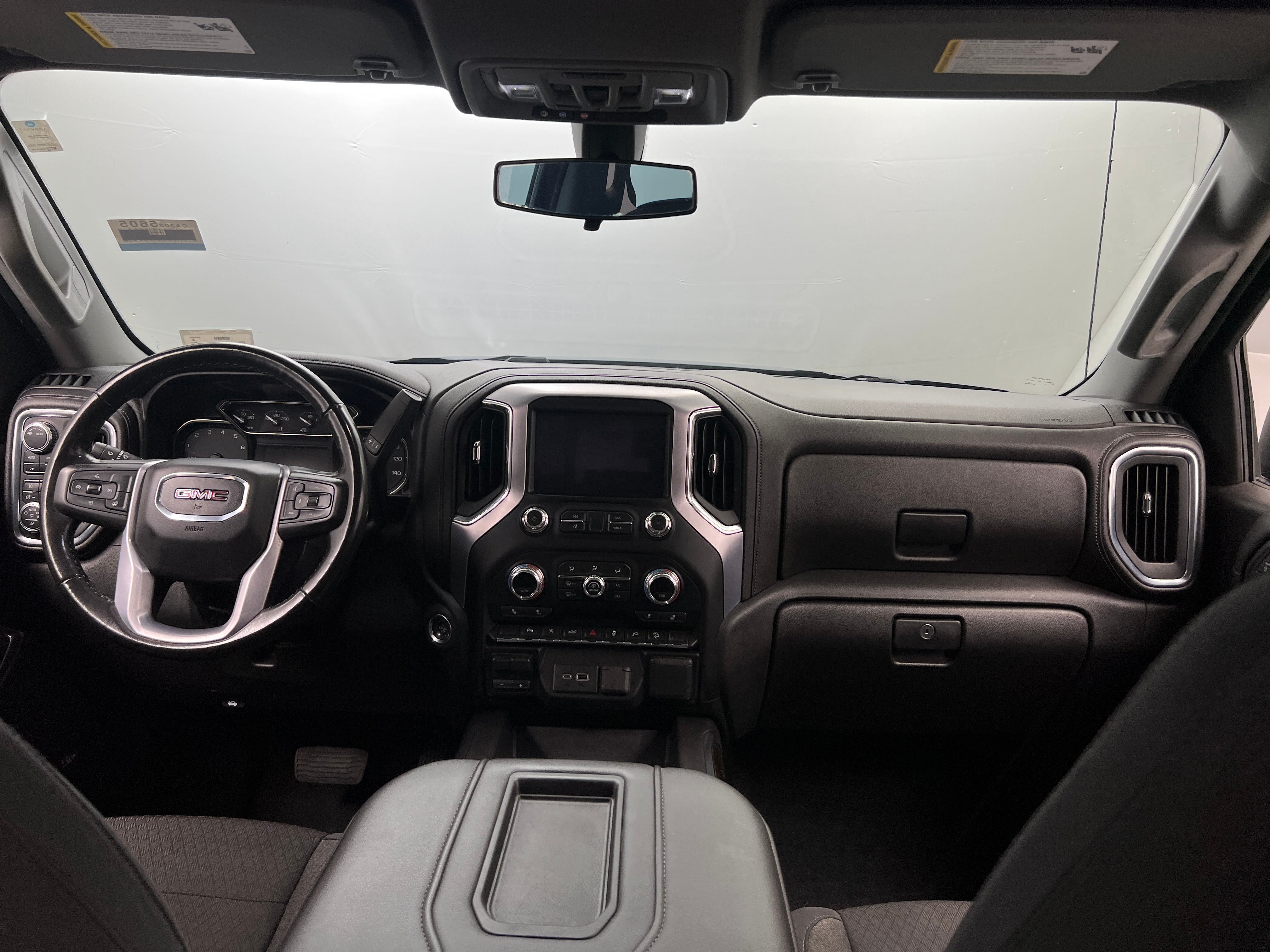 2020 GMC Sierra 1500 Elevation 3