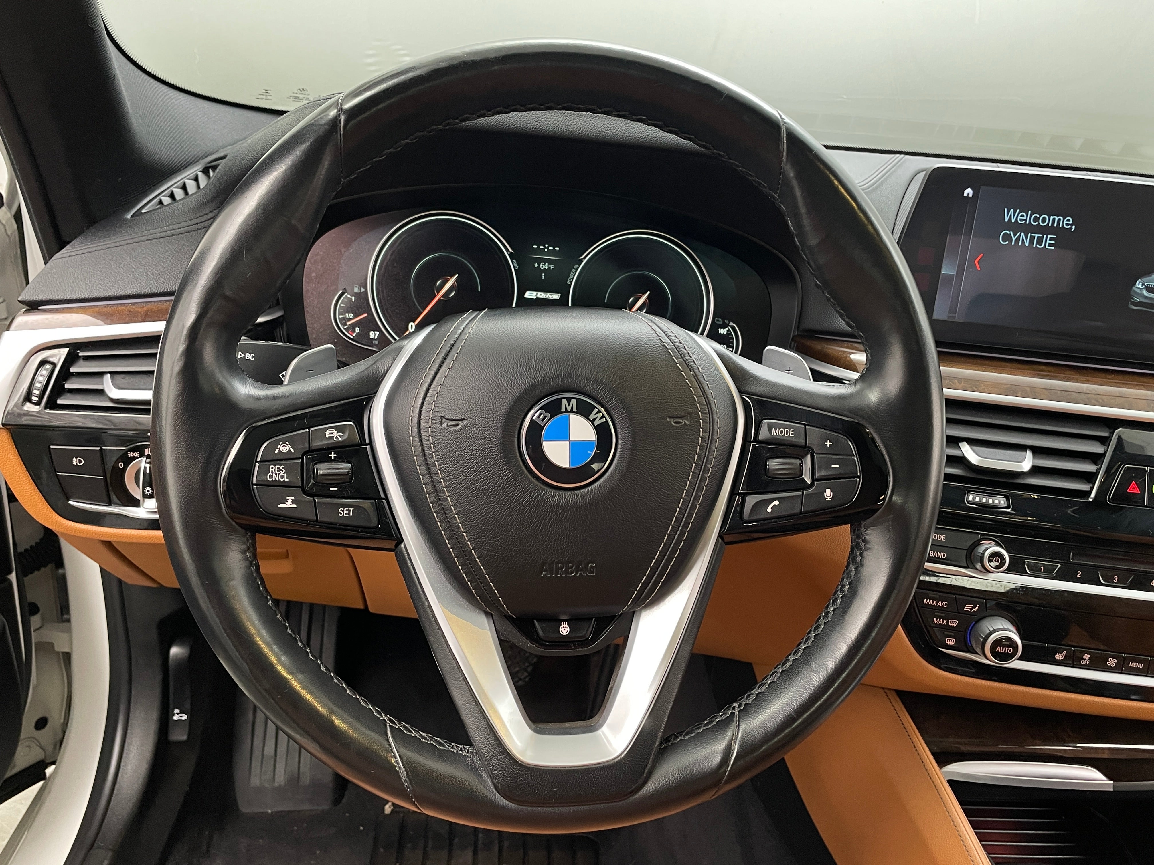 2018 BMW 5 Series 530e xDrive iPerformance 4