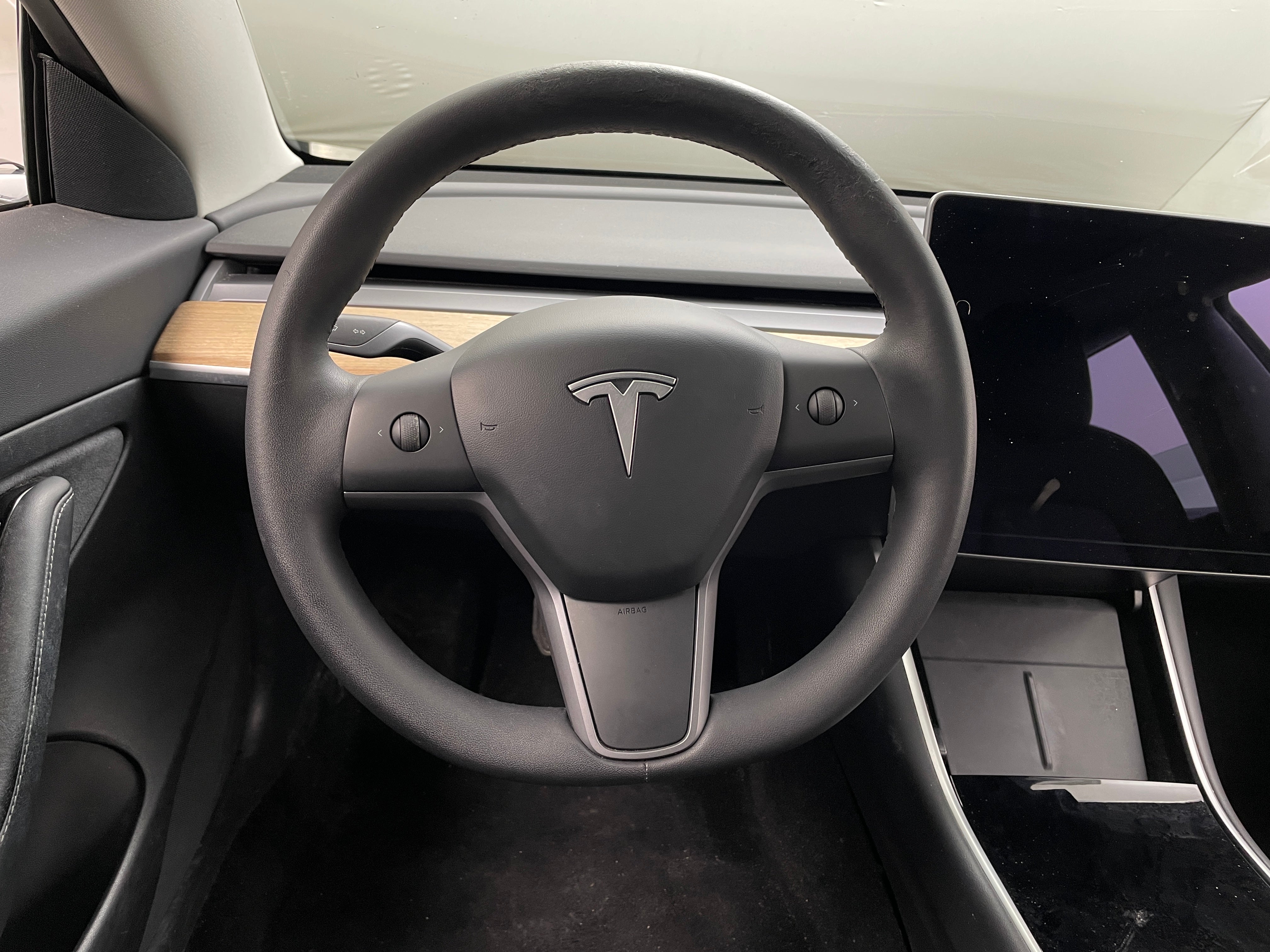 2020 Tesla Model 3 Standard Range 4
