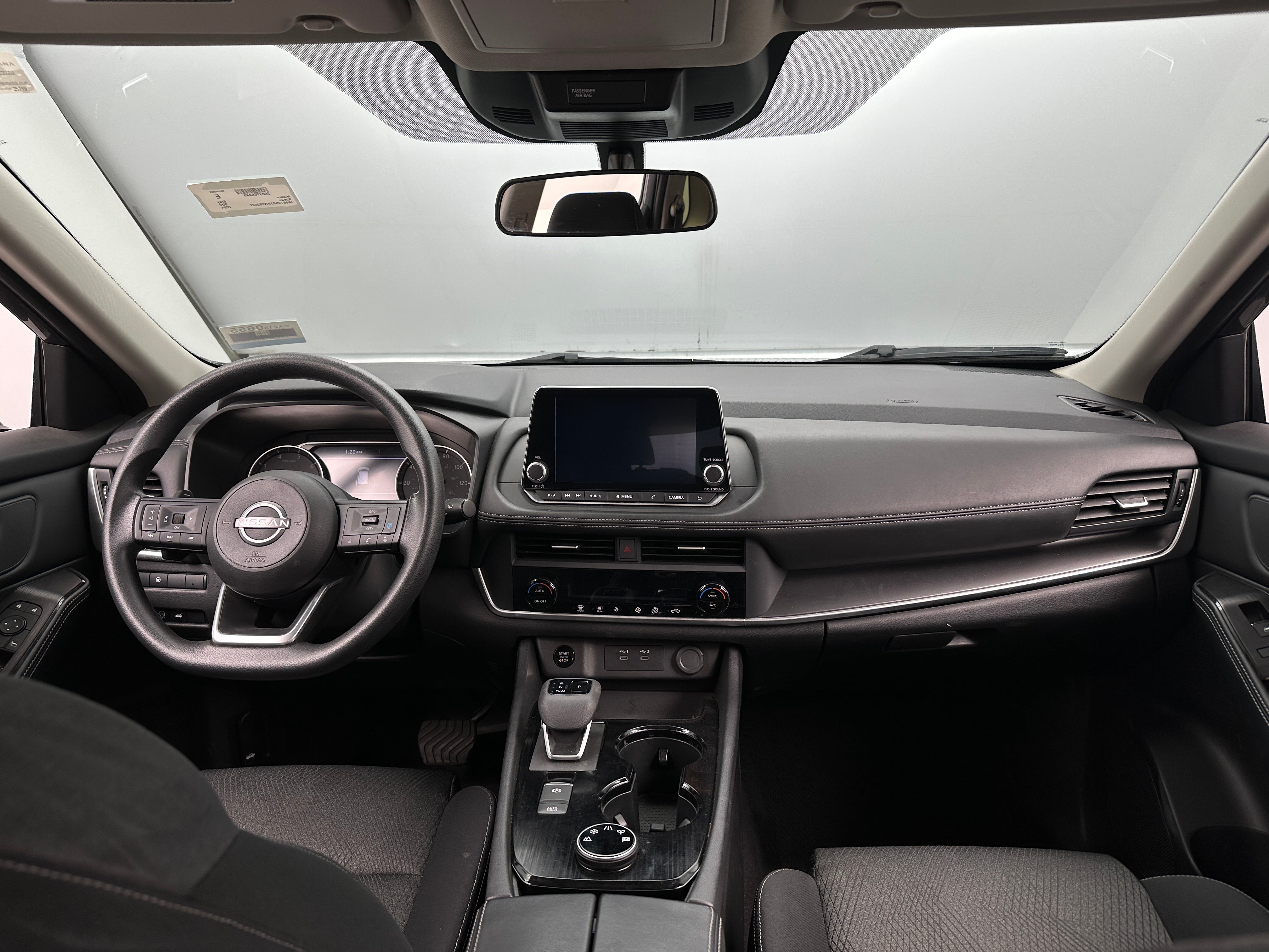2024 Nissan Rogue SV 3