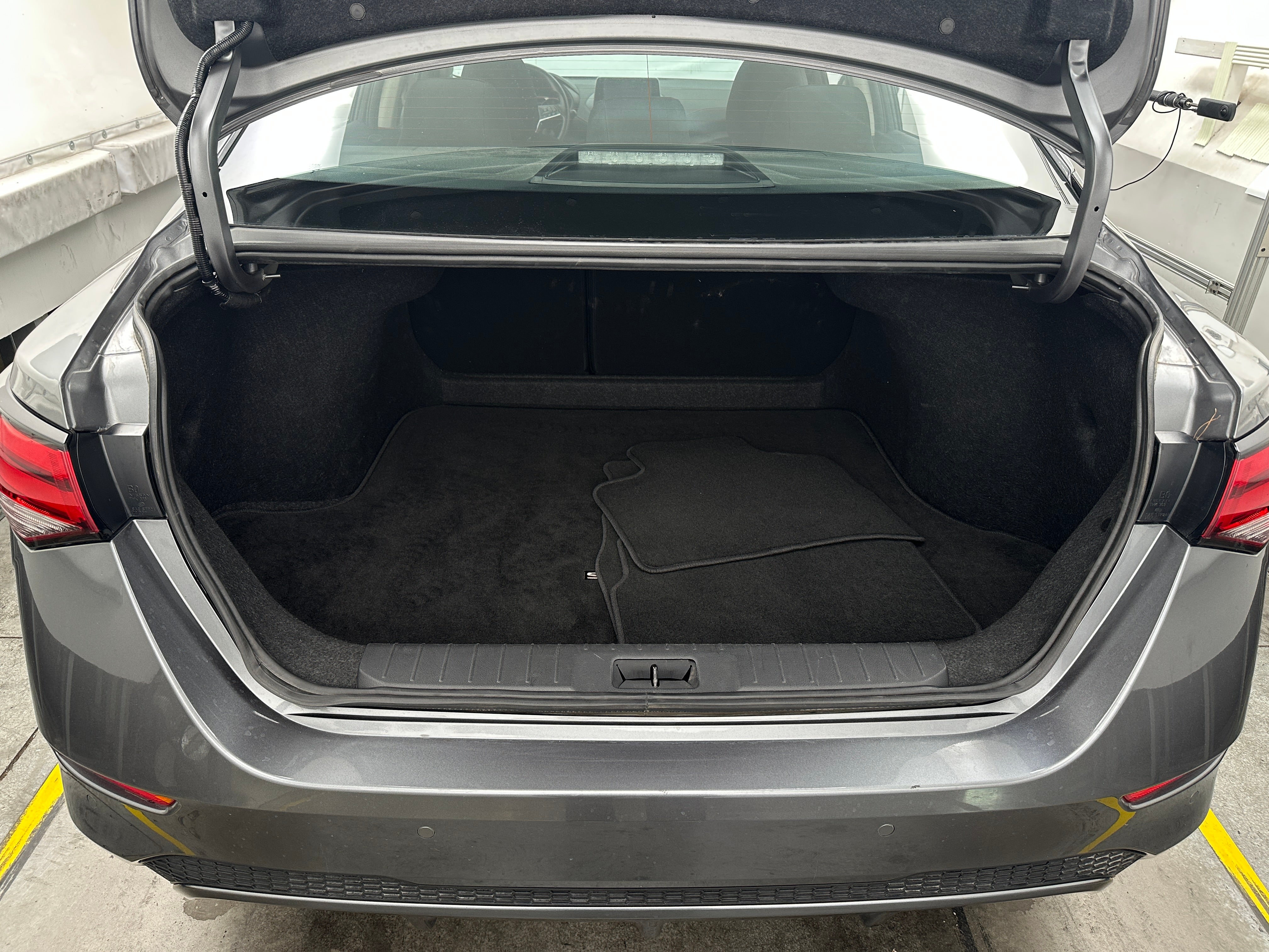 2024 Nissan Sentra SV 7