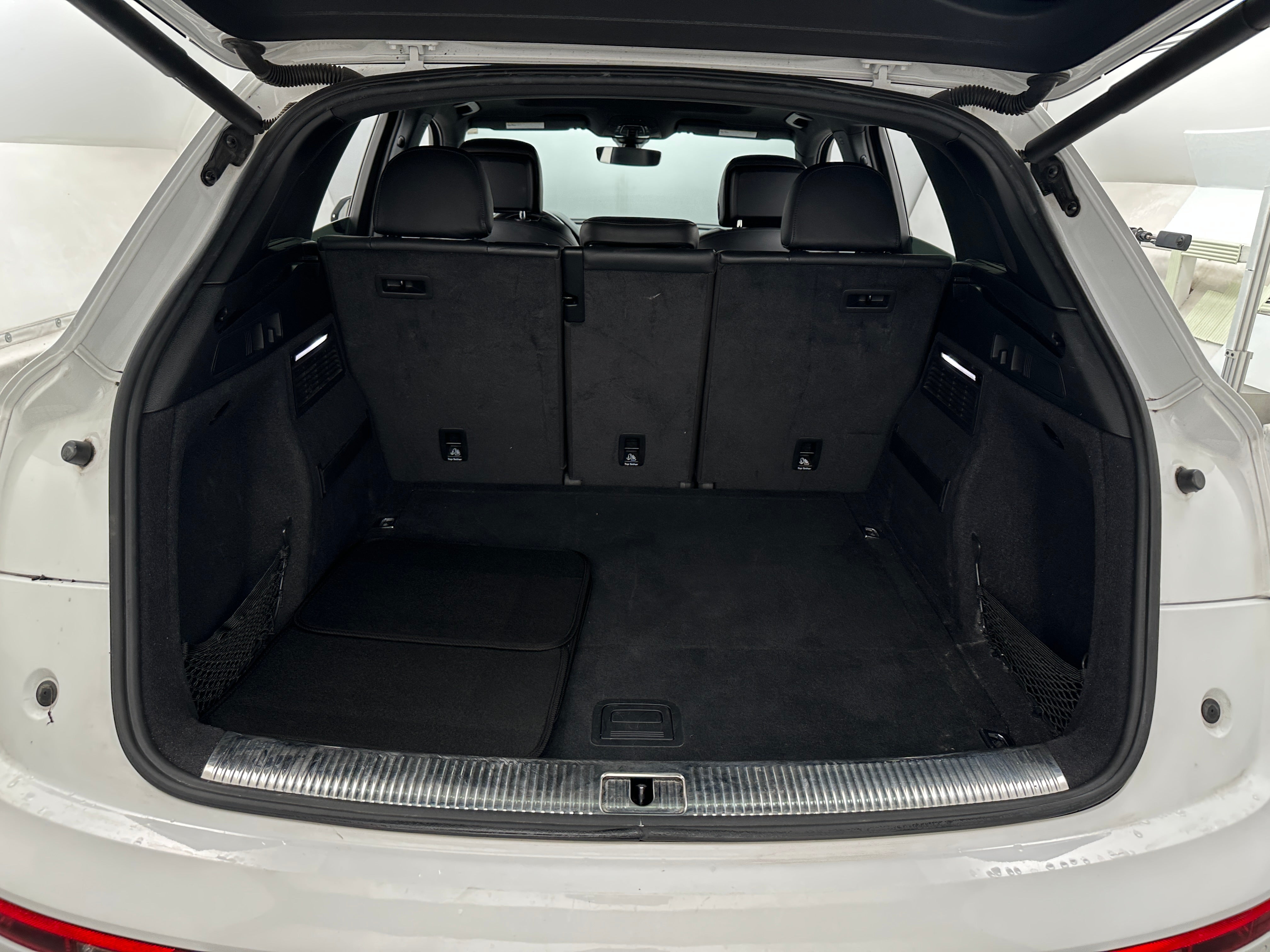 2018 Audi SQ5 Prestige 7