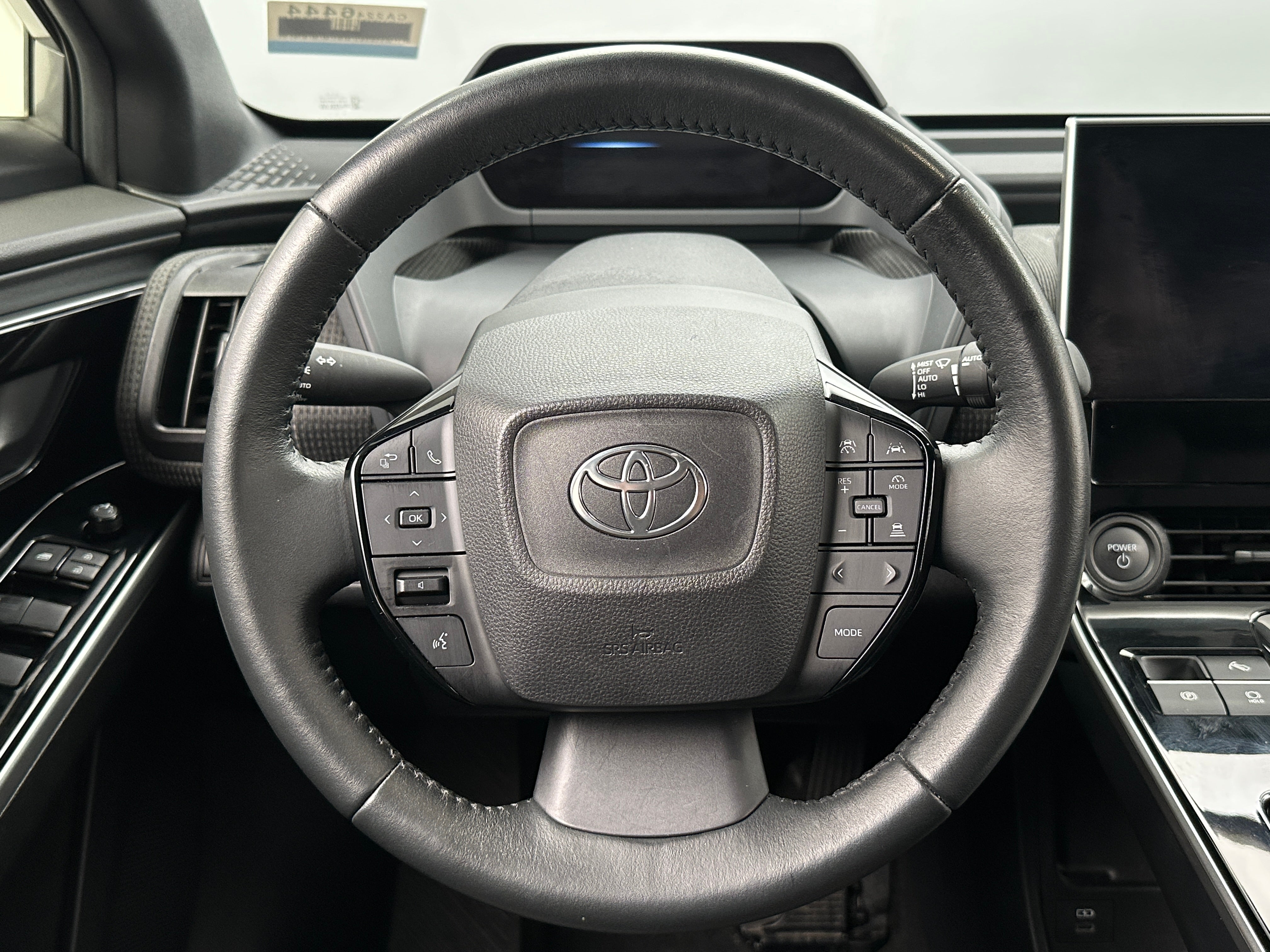 2023 Toyota bZ4X XLE 5