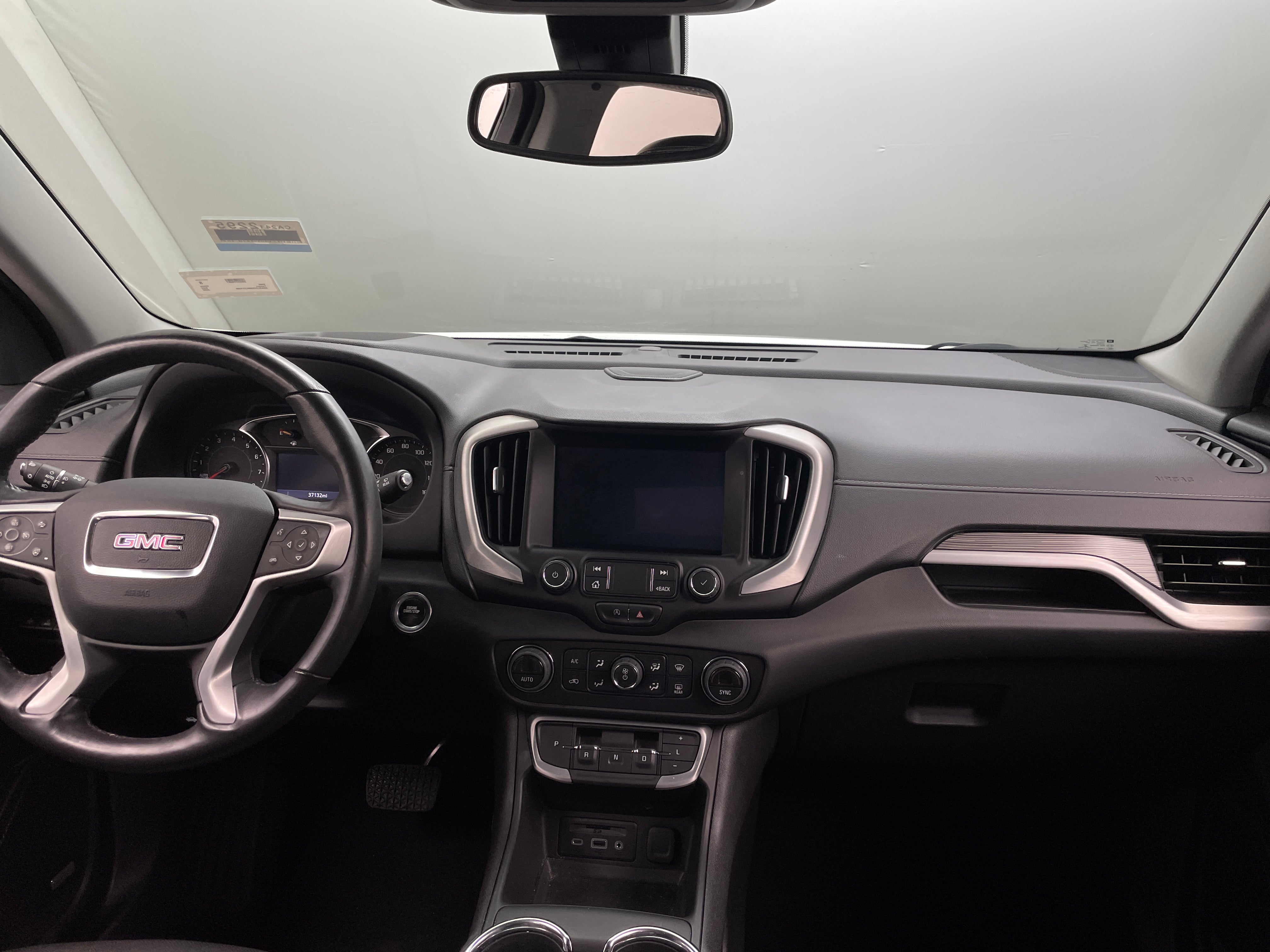 2022 GMC Terrain SLT 2