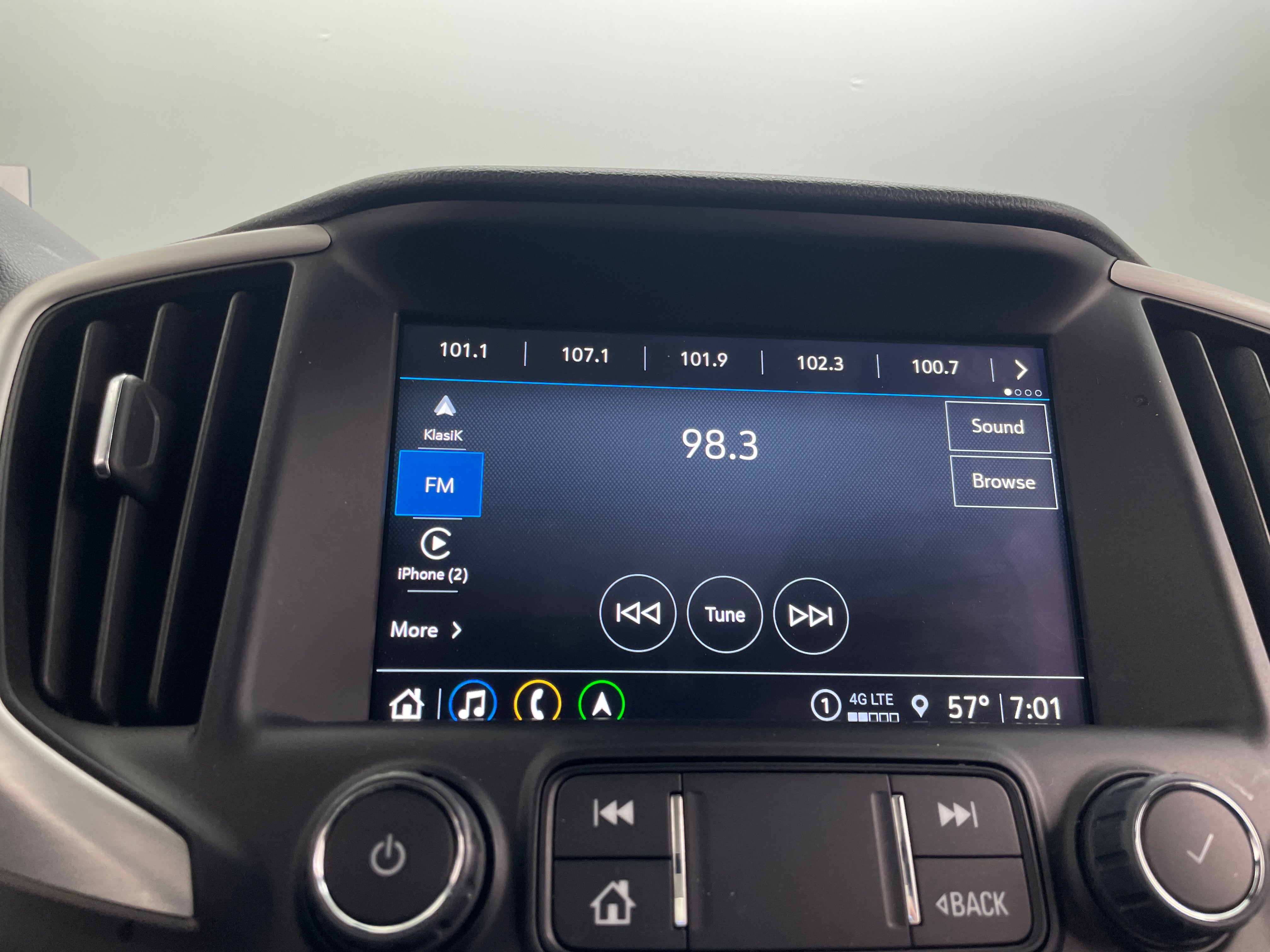 2022 GMC Terrain SLT 3