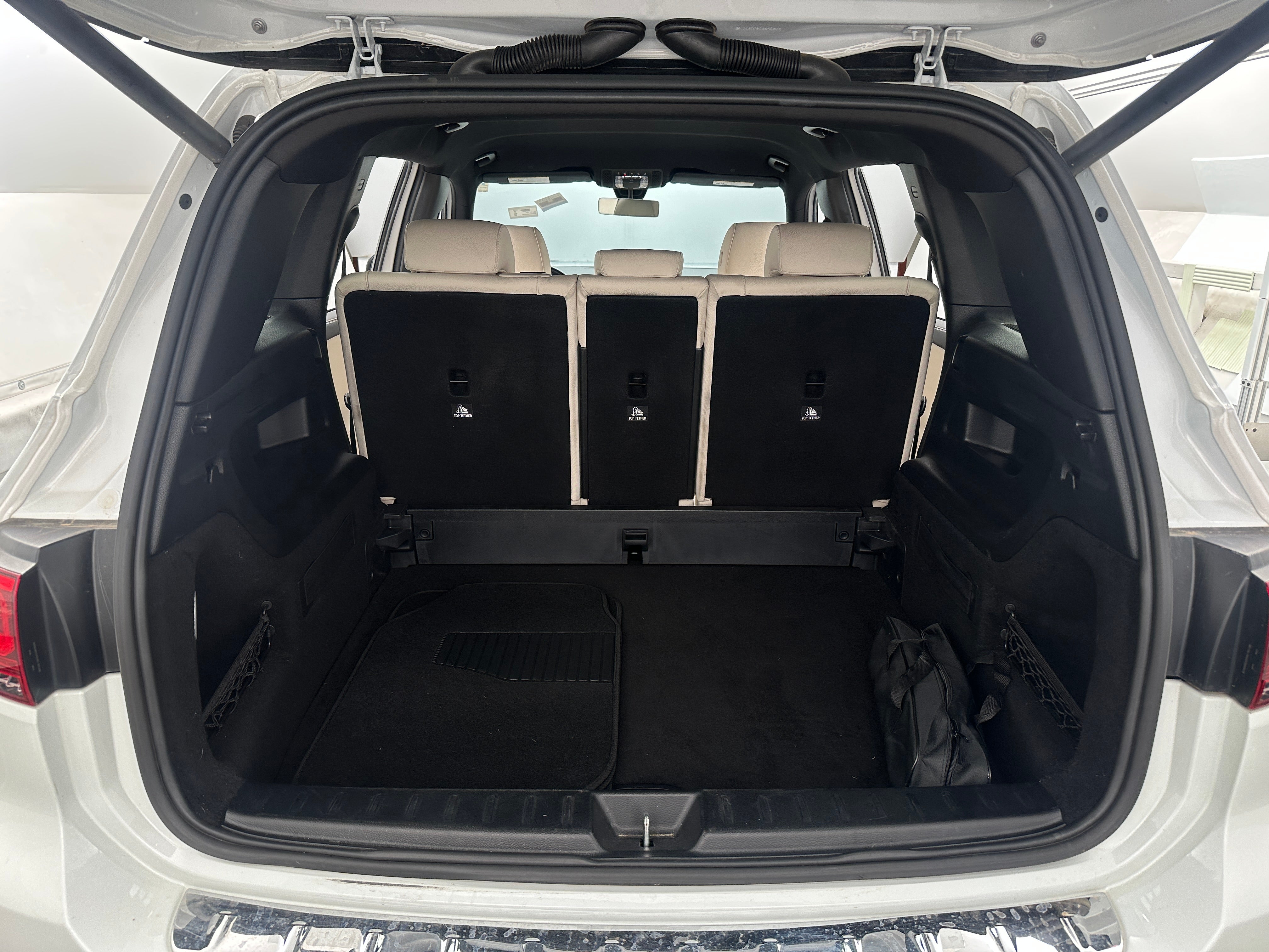 2022 Mercedes-Benz GLB 250 6