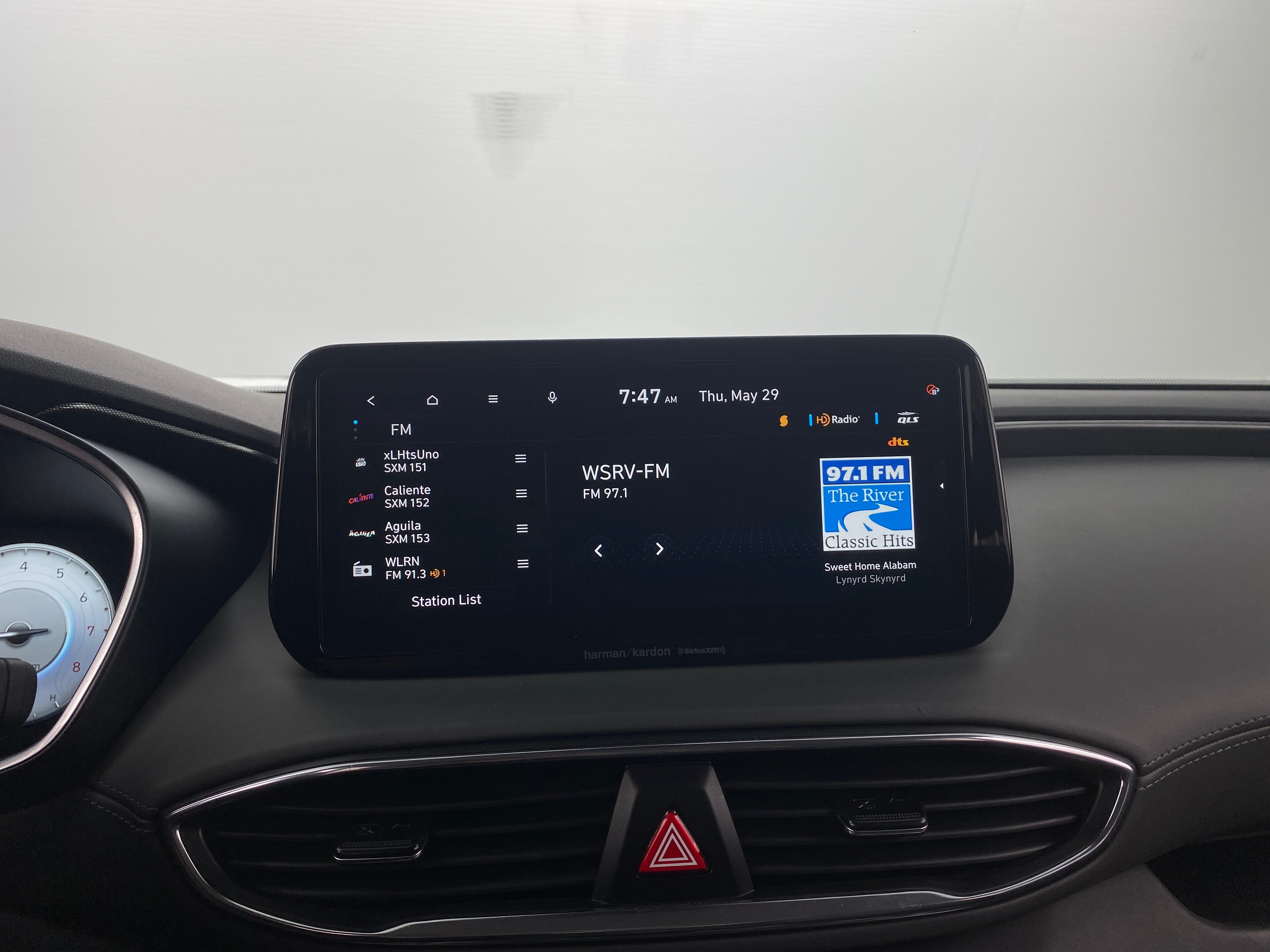2023 Hyundai Santa Fe Limited 3