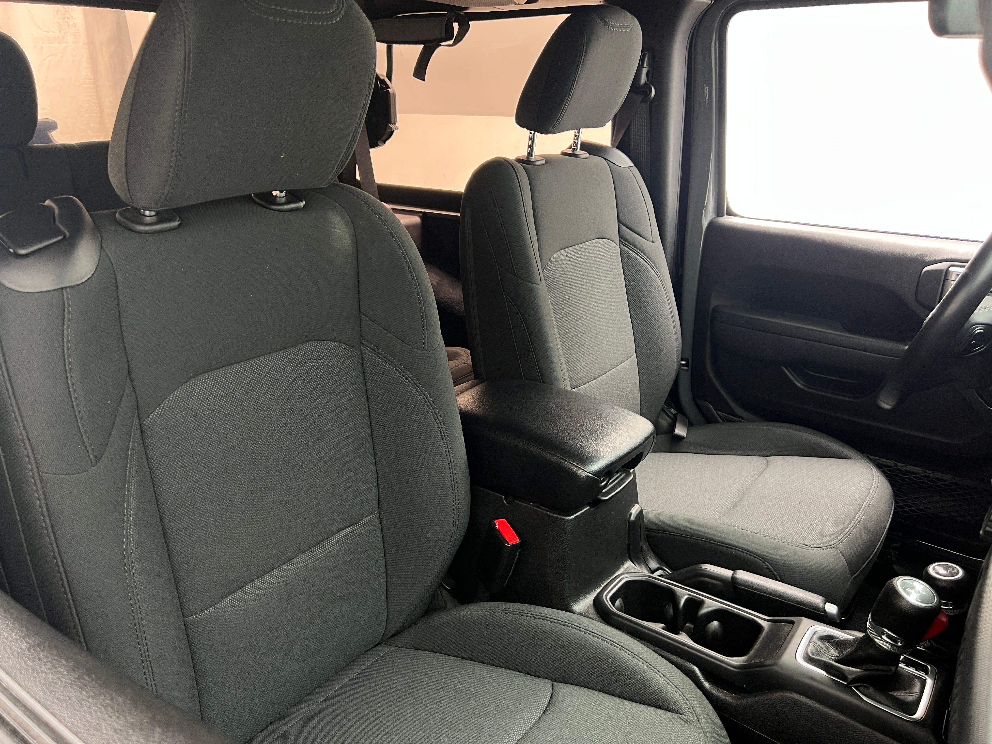 2022 Jeep Wrangler Willys Wheeler 2