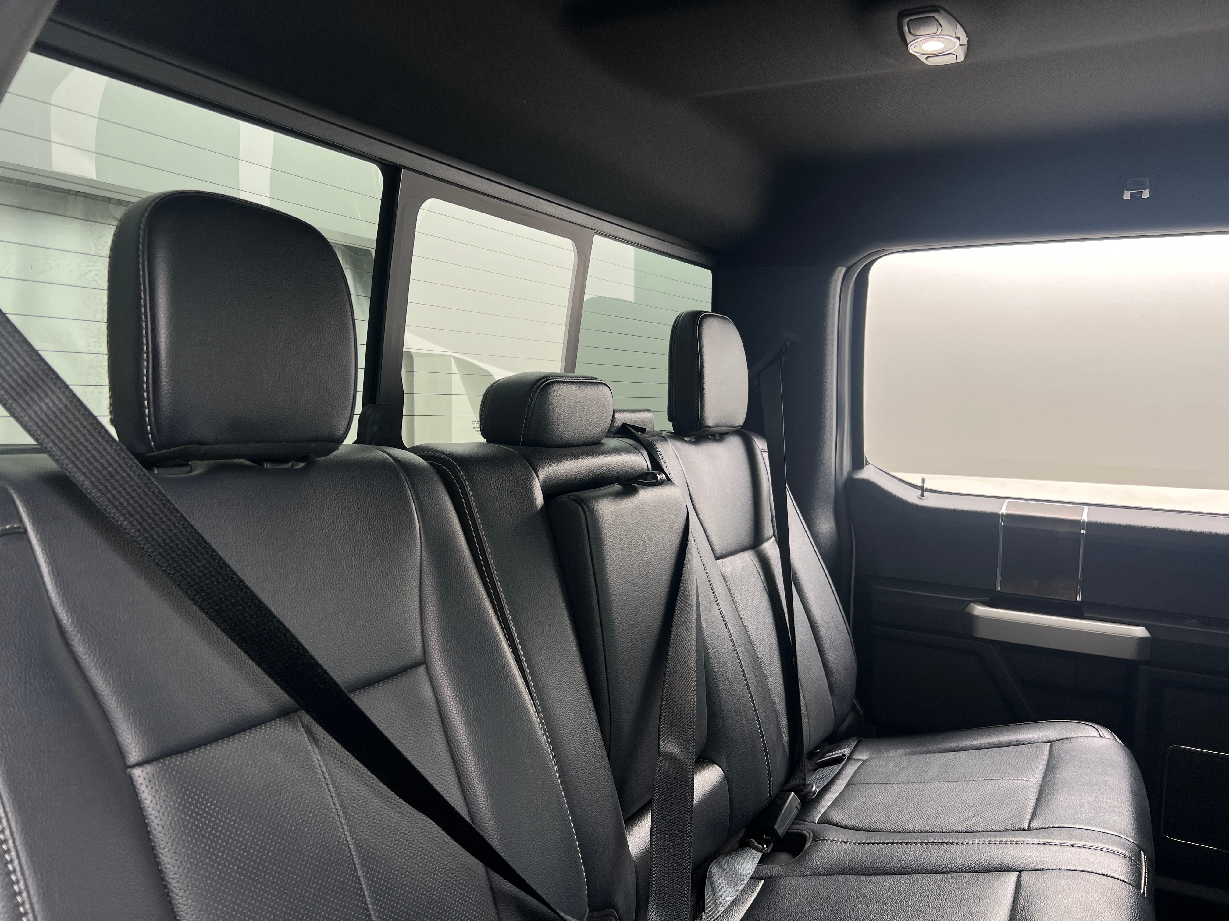 2022 Ford Econoline E-250 5
