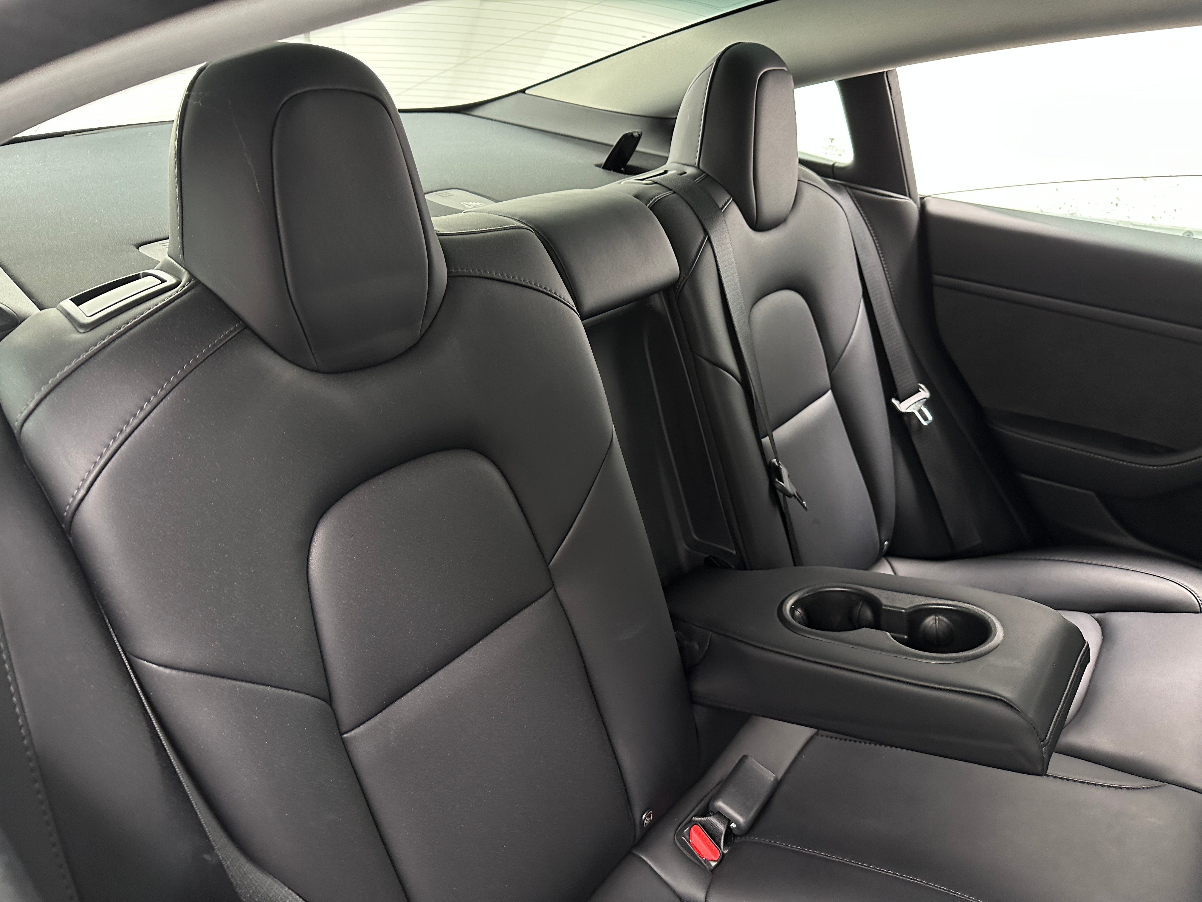 2023 Tesla Model 3 Standard Range 4