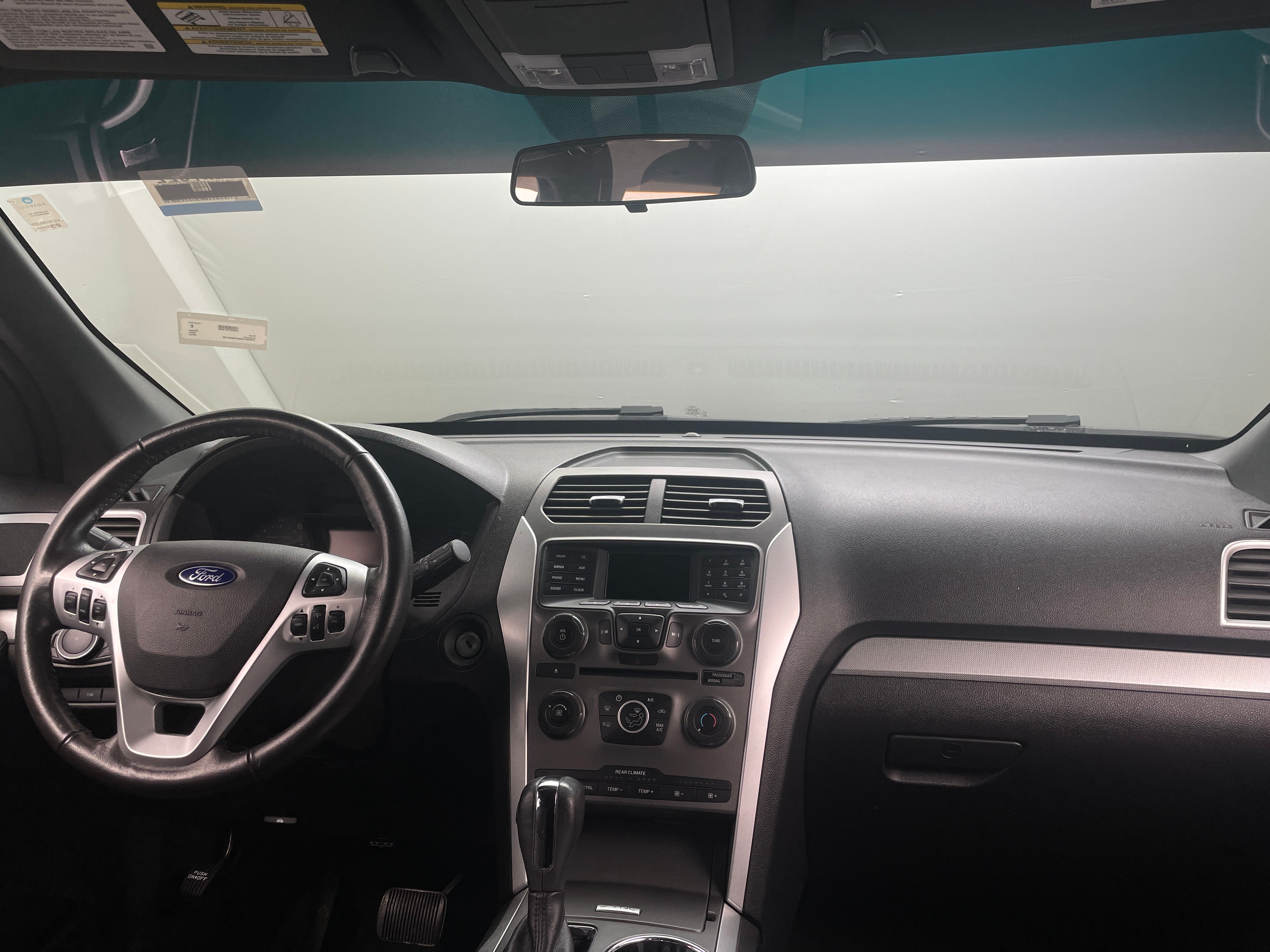 2015 Ford Explorer XLT 3
