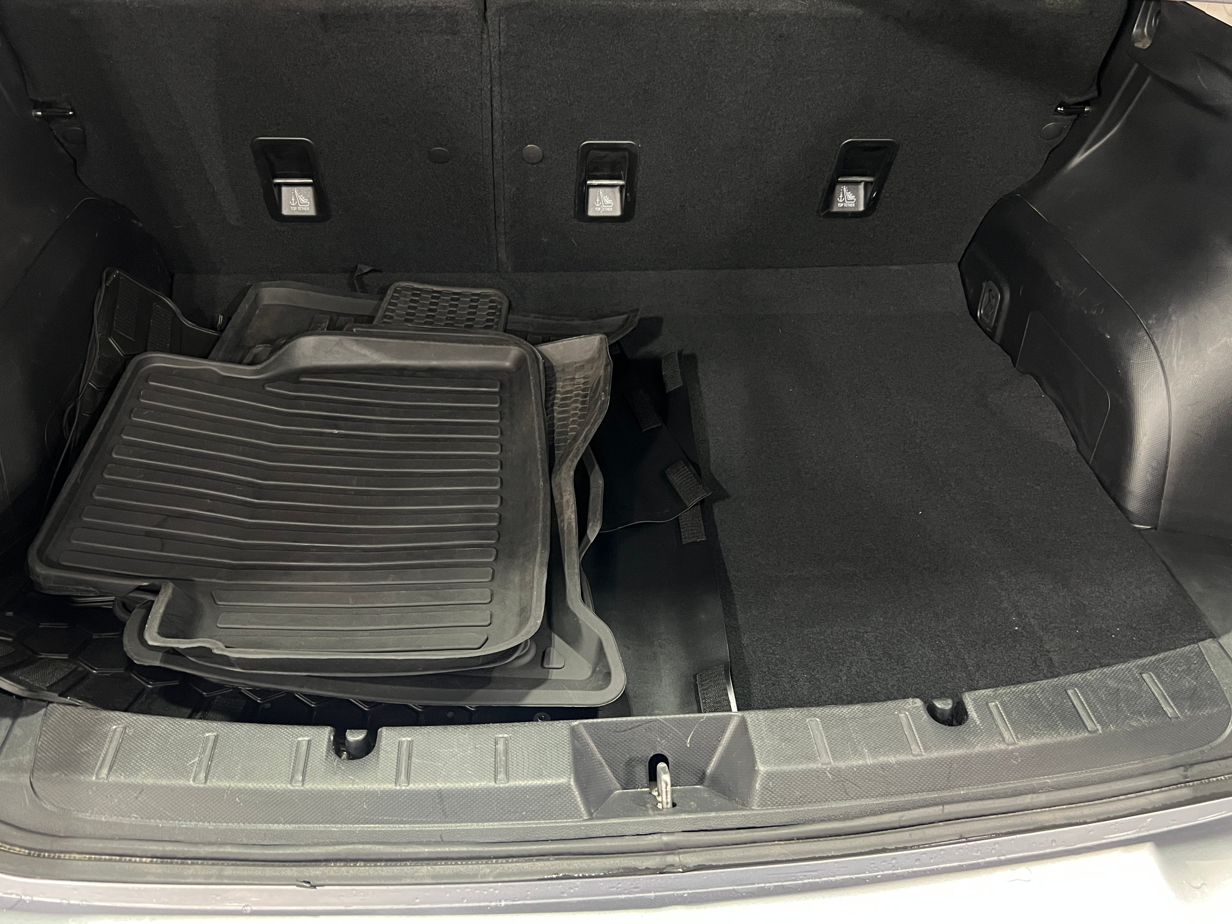 2018 Subaru Impreza Premium 7
