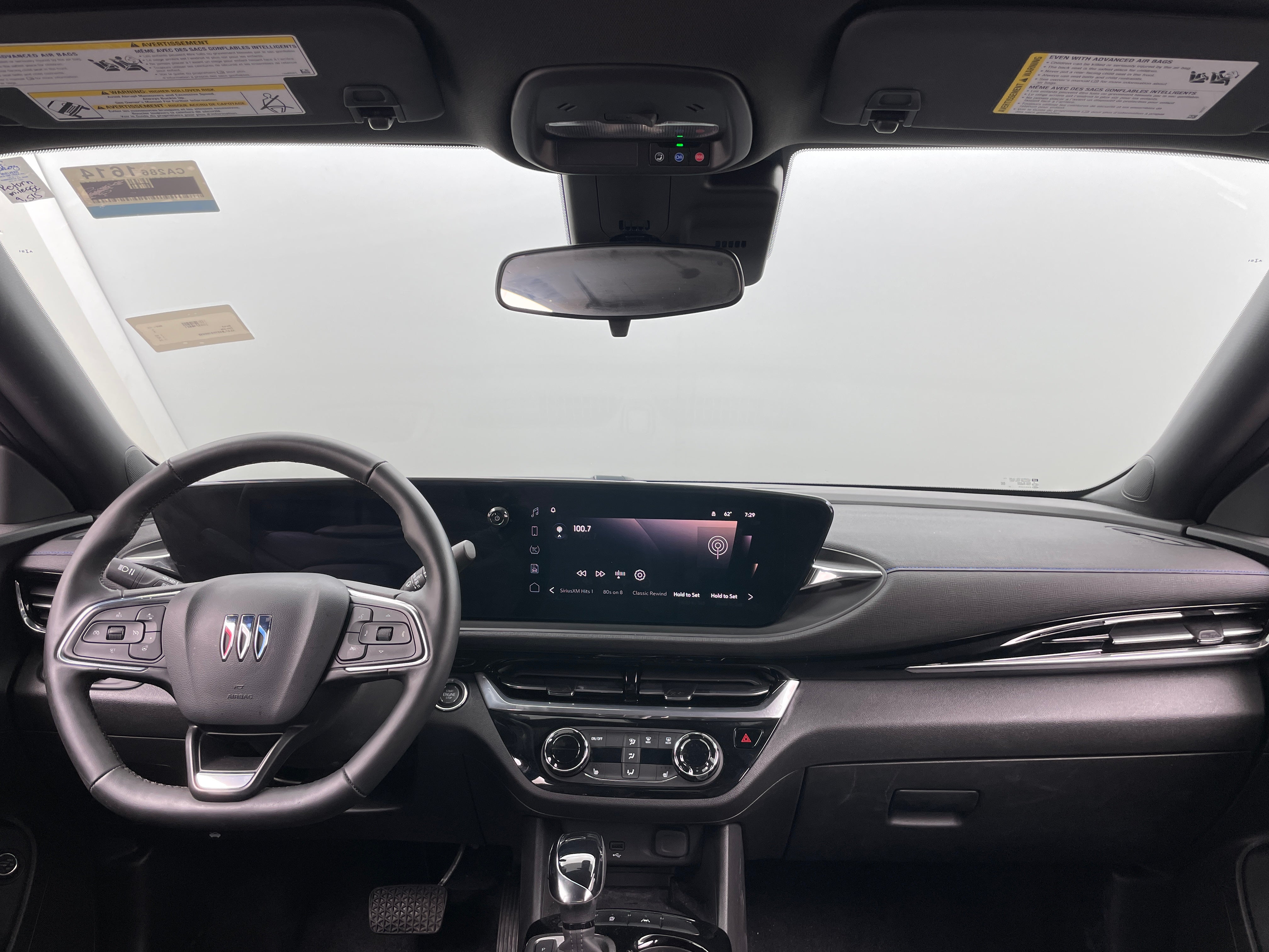 2024 Buick Envista Sport Touring 2