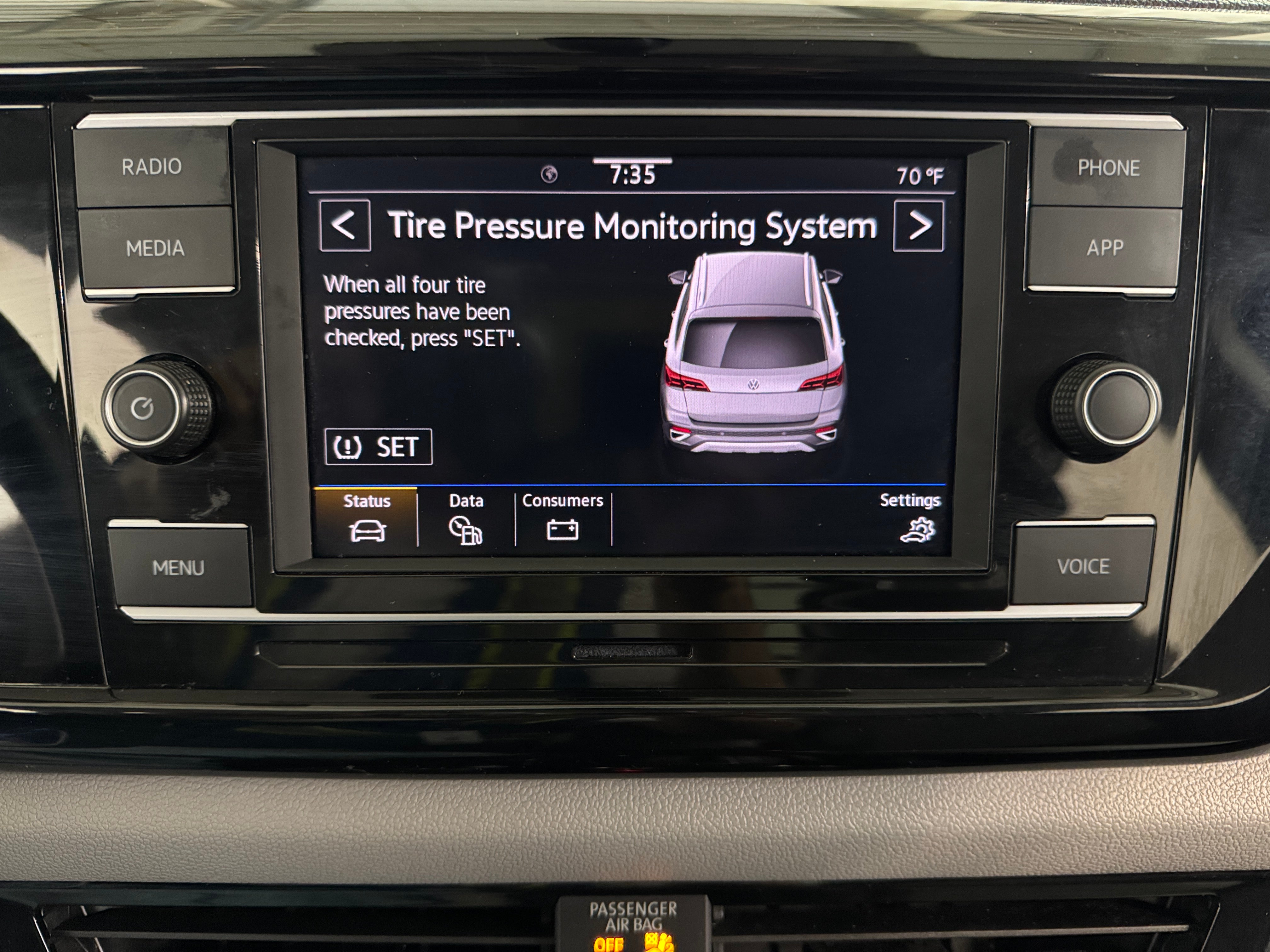 2023 Volkswagen Taos S 4