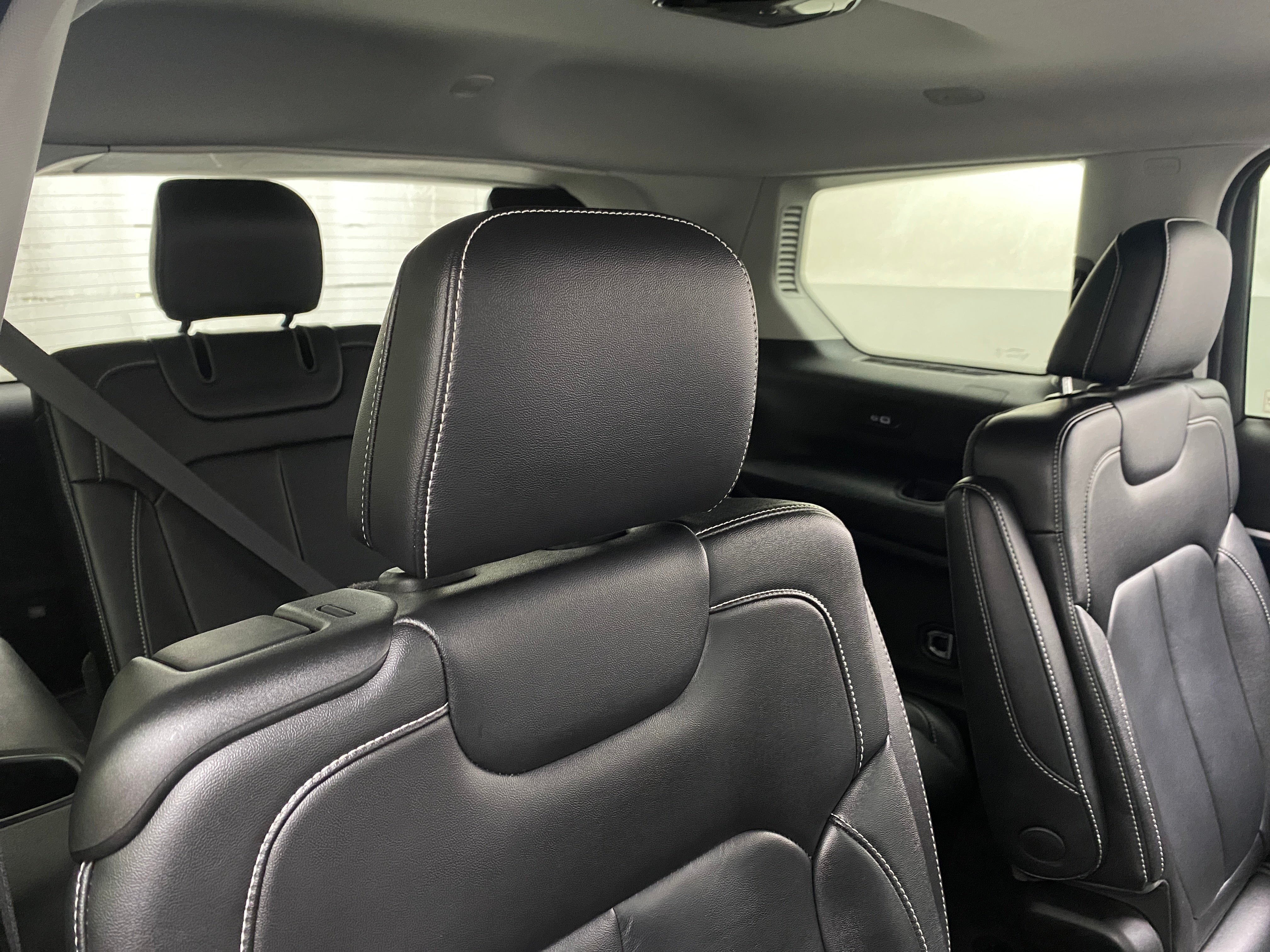 2022 Jeep Grand Cherokee L Limited Edition 5