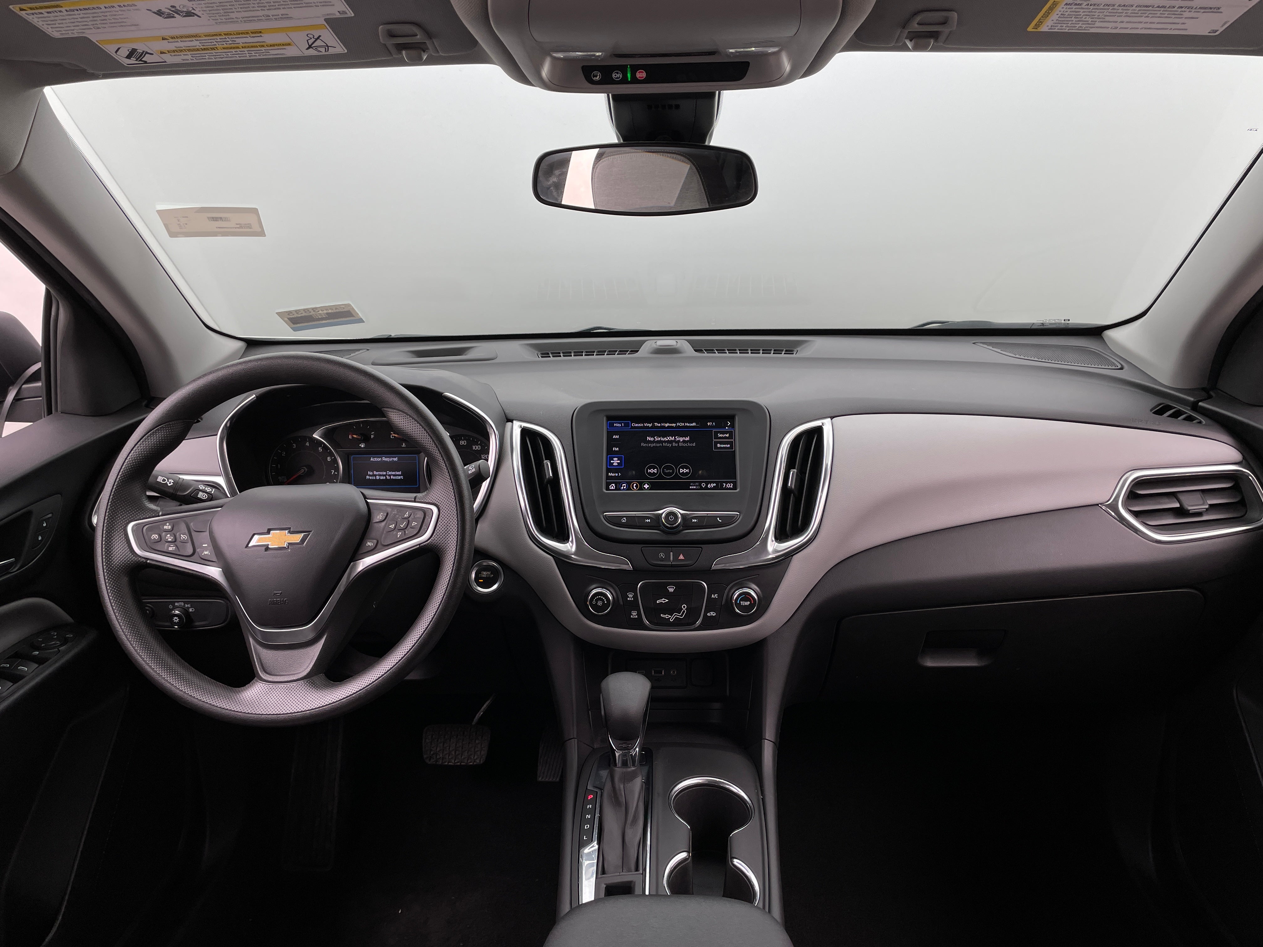 2022 Chevrolet Equinox LS 3