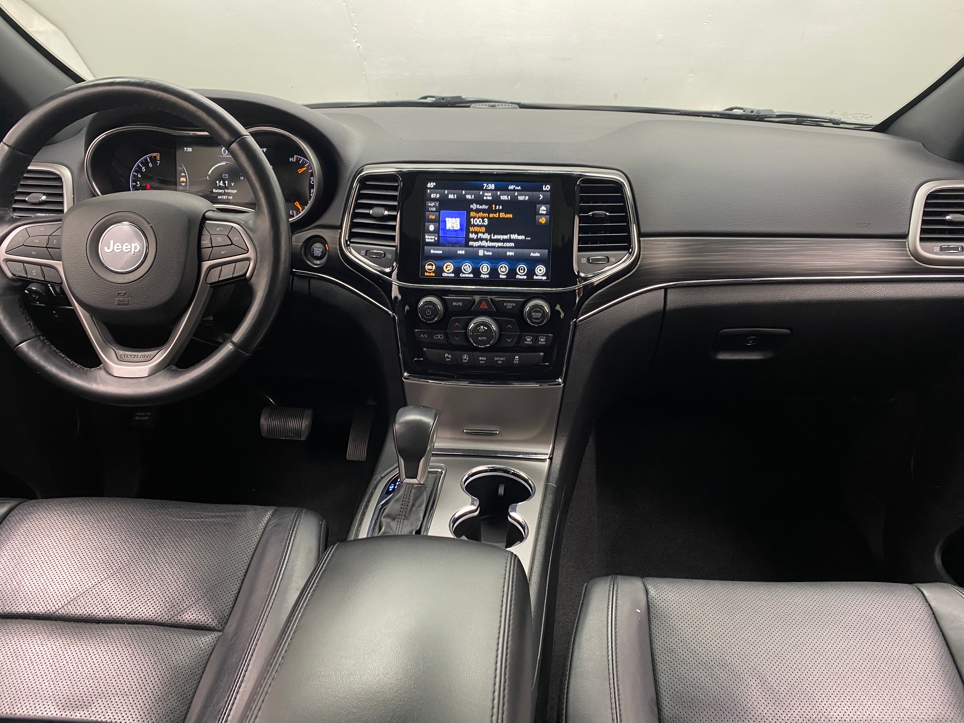 2021 Jeep Grand Cherokee Limited Edition 2