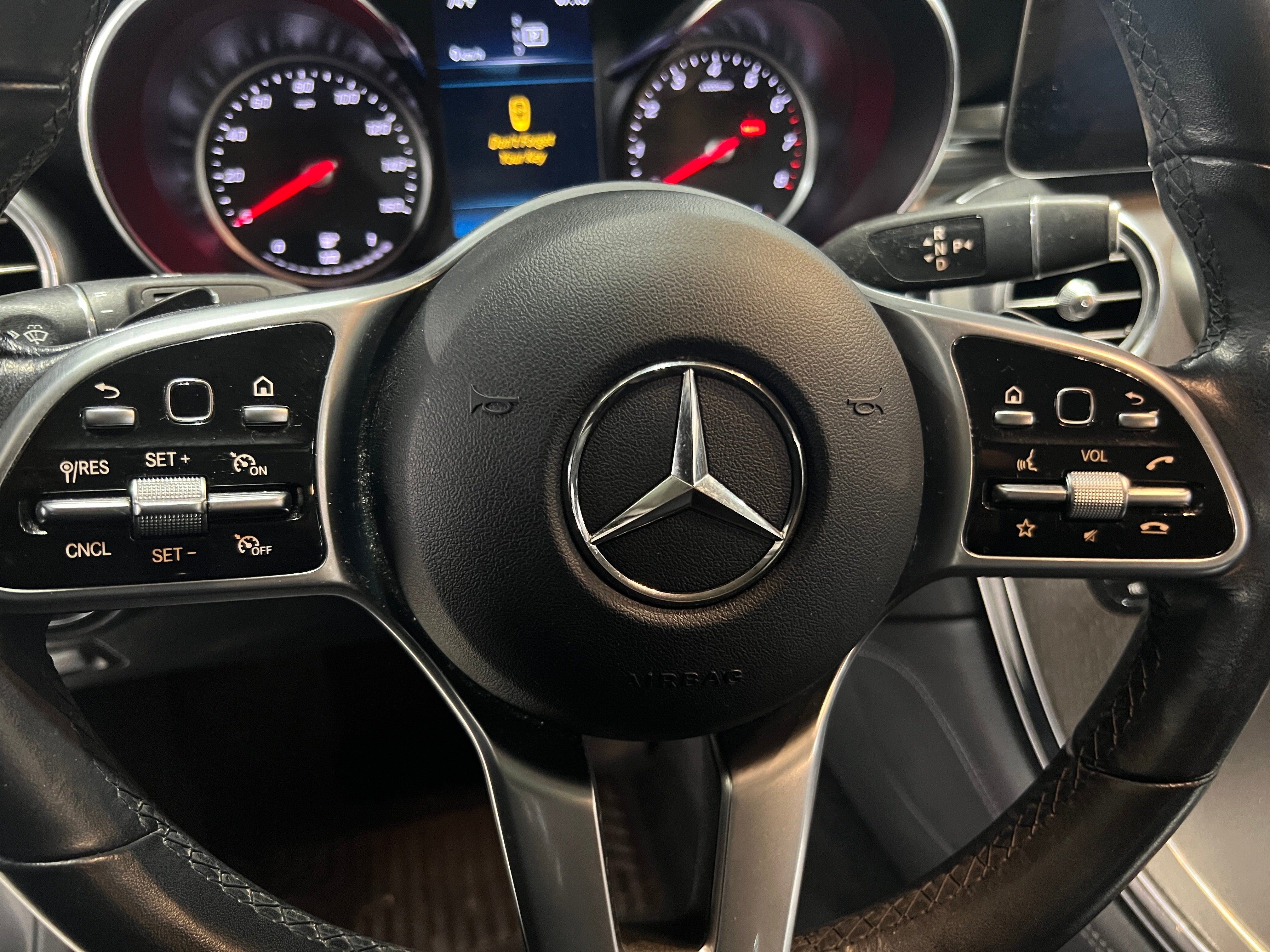 2021 Mercedes-Benz GLC 300 4