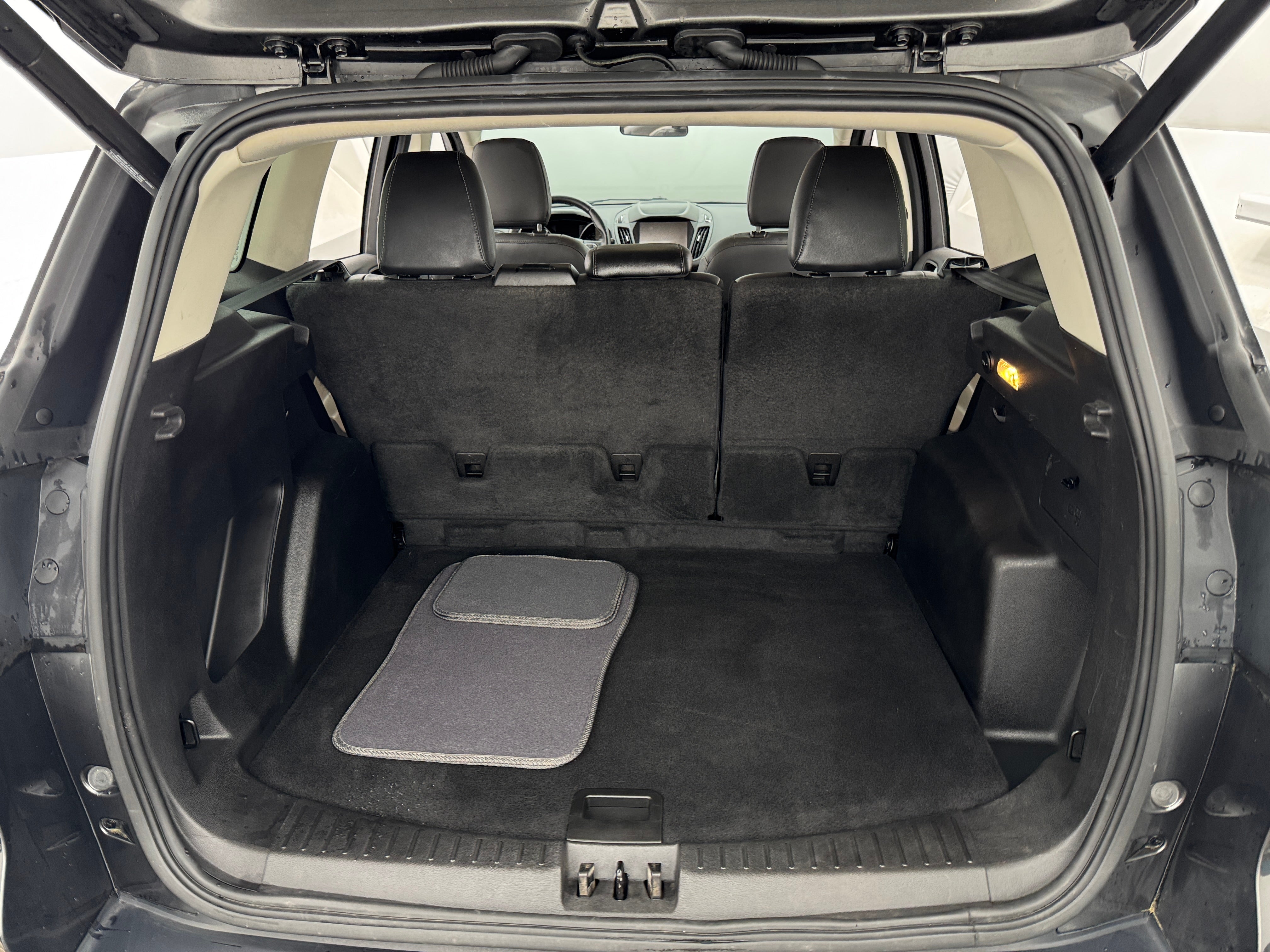 2019 Ford Escape SEL 6