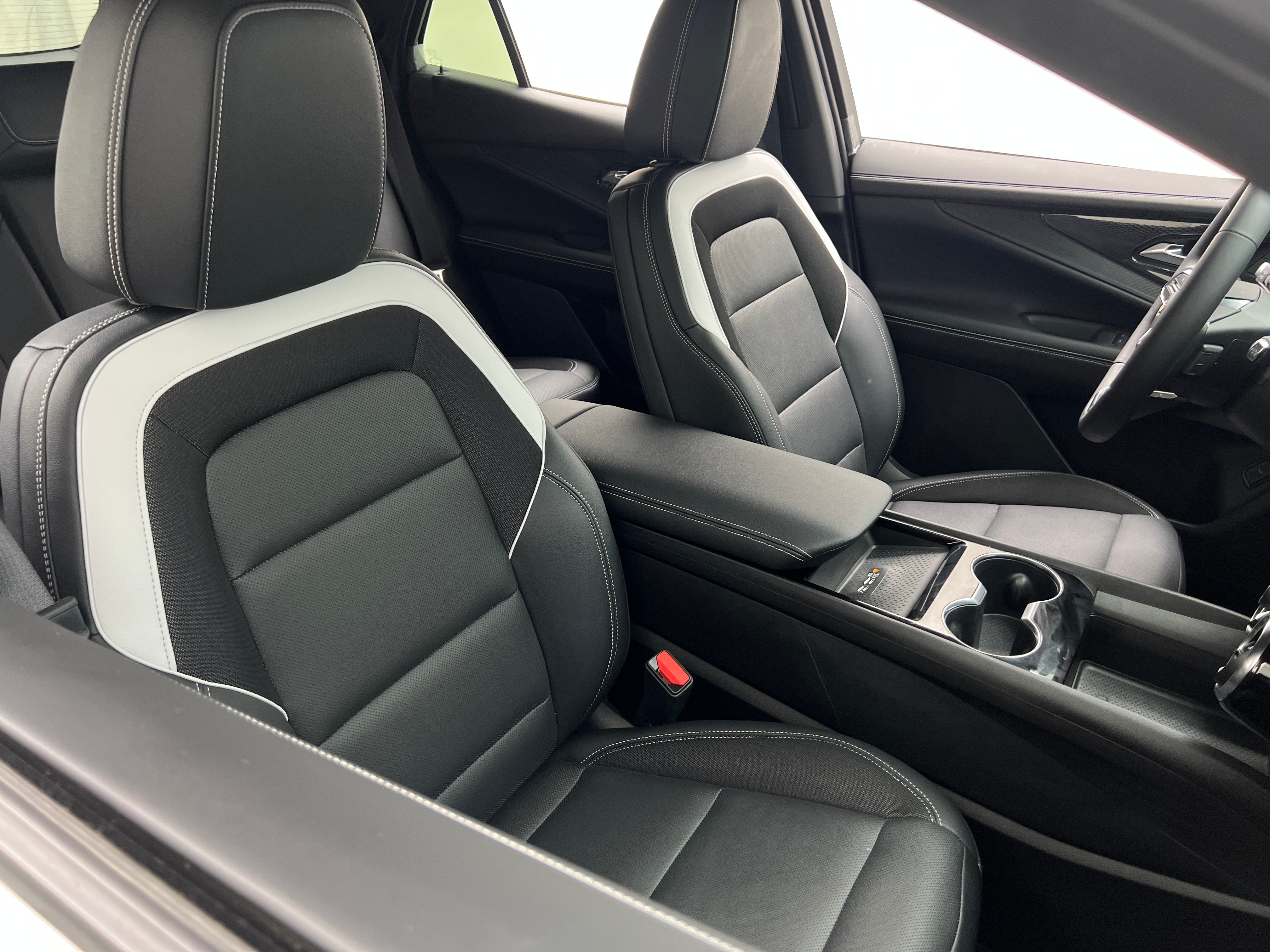2024 Chevrolet Blazer EV 2LT 2