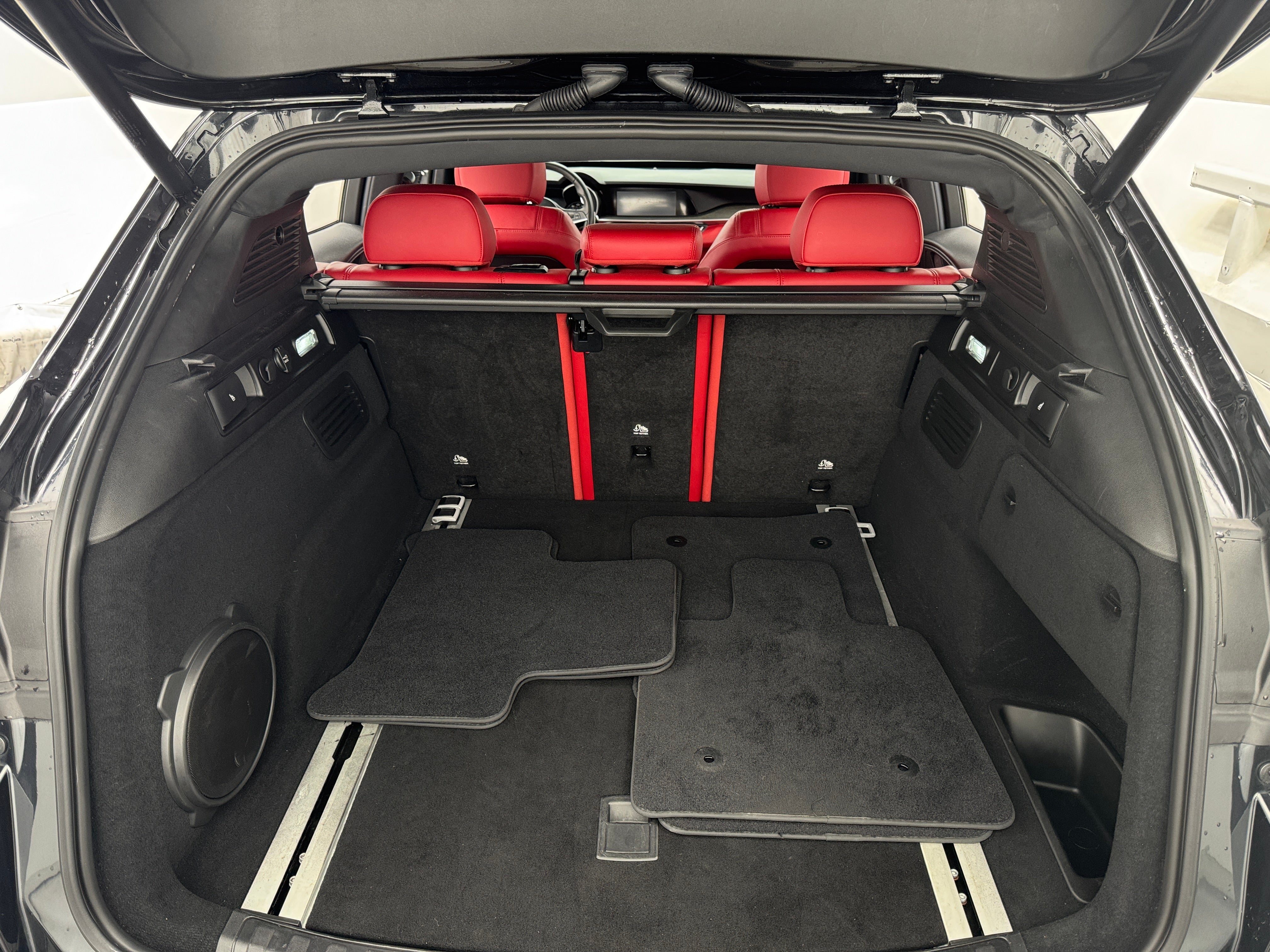 2018 Alfa Romeo Stelvio Ti Sport 6