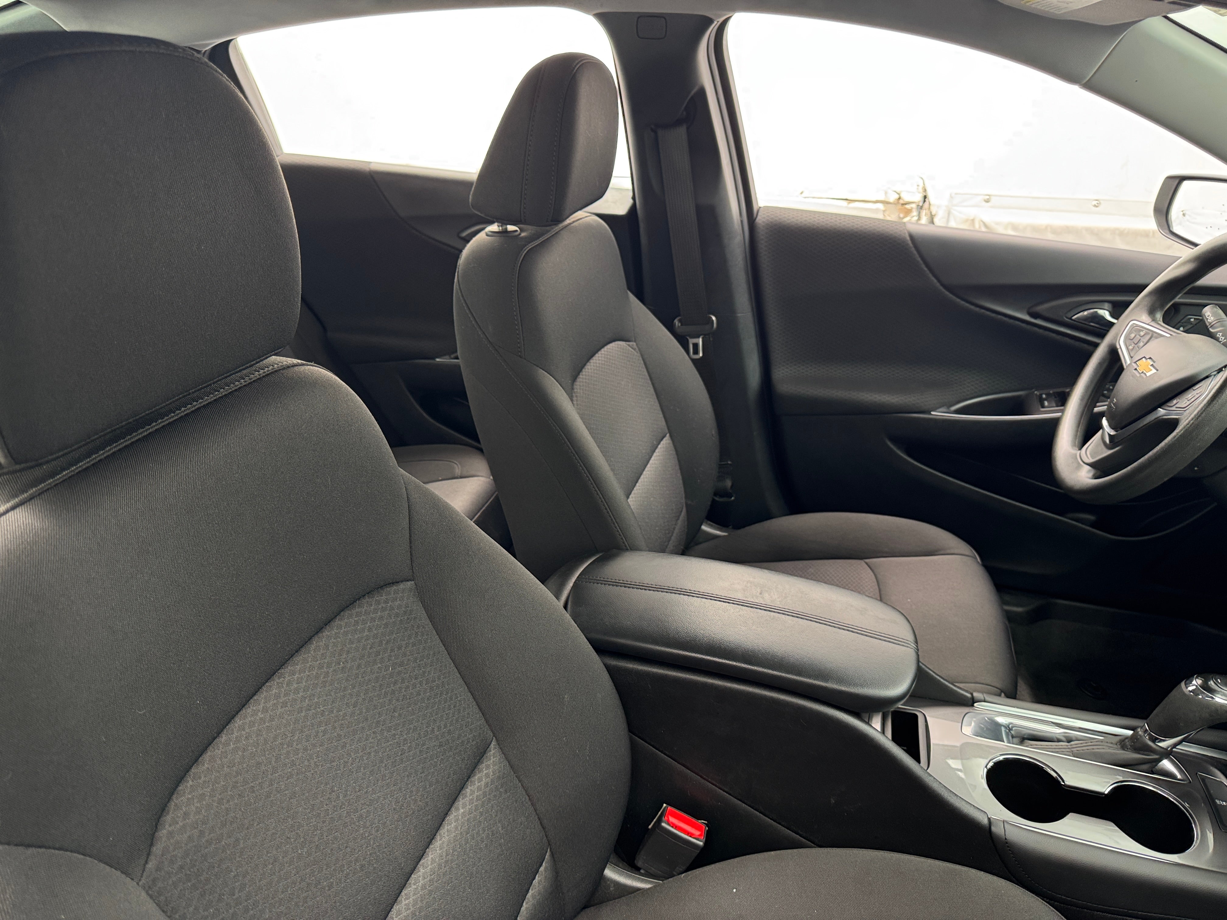2018 Chevrolet Malibu LT 2